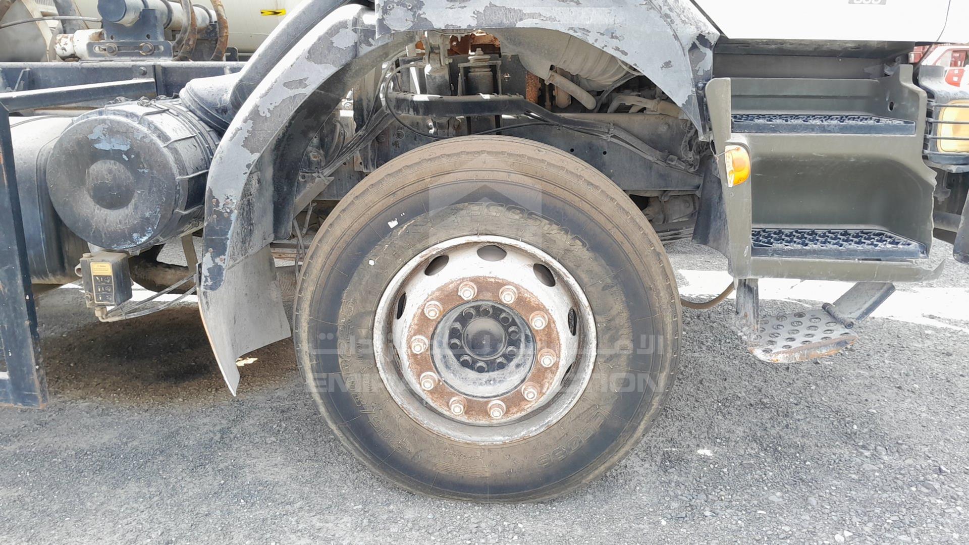 2006 RENAULT TRUCK VIN: VF633DVC06E105830