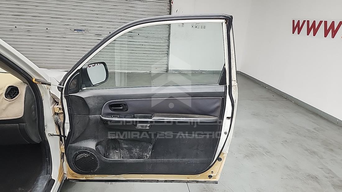 2007 Suzuki Grand Vitara — Front Right Door — Photo 24