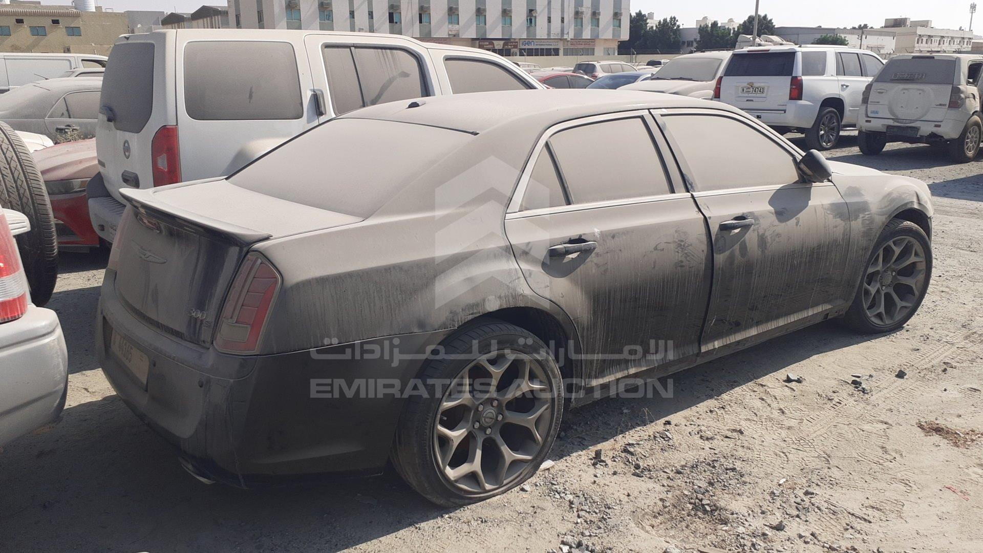 2014 CHRYSLER 300 VIN: 2C3CCAAG1EH264857