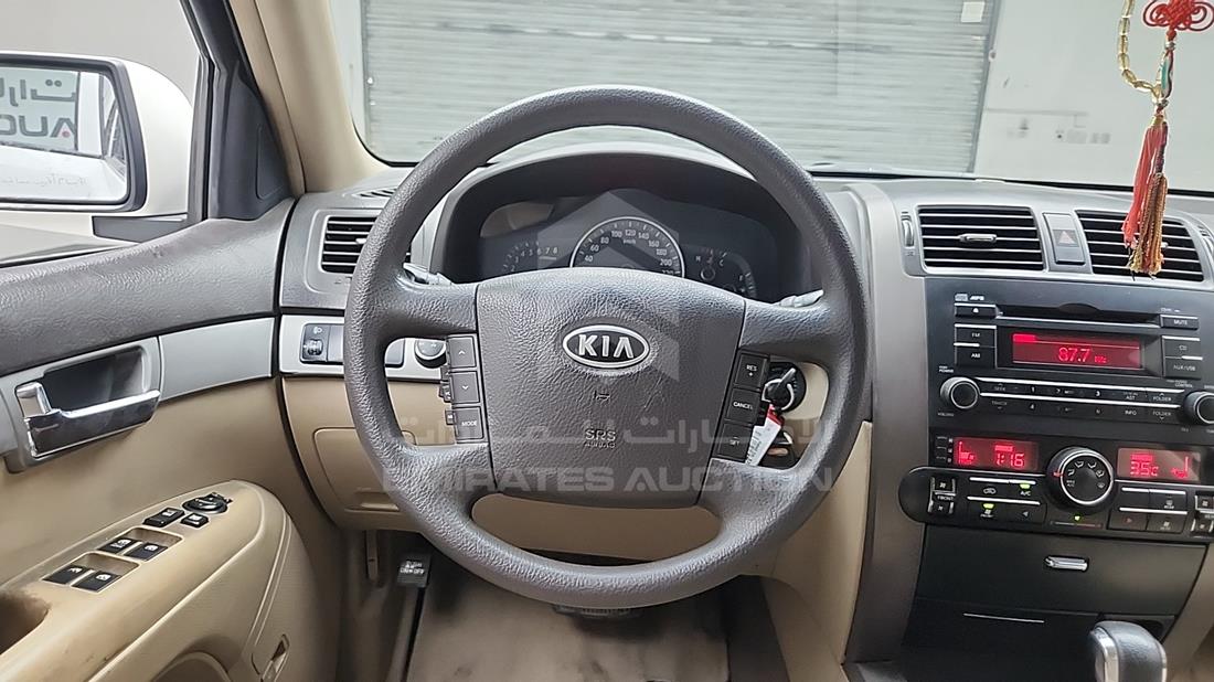 2012 Kia Mohave — Steering & Mounted Controls — Photo 16