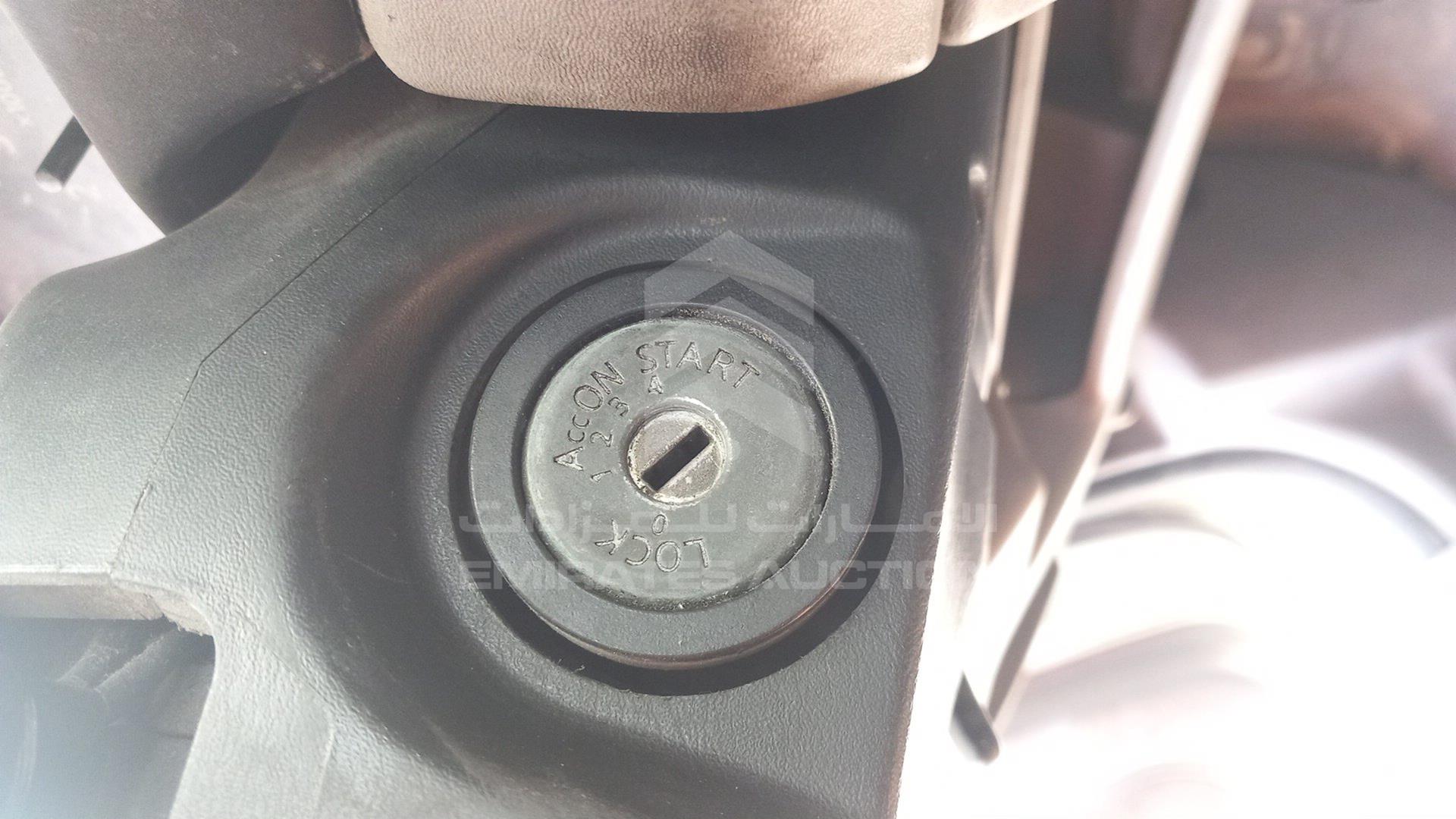 2001 NISSAN SUNNY VIN: JN1BN61D81W000604