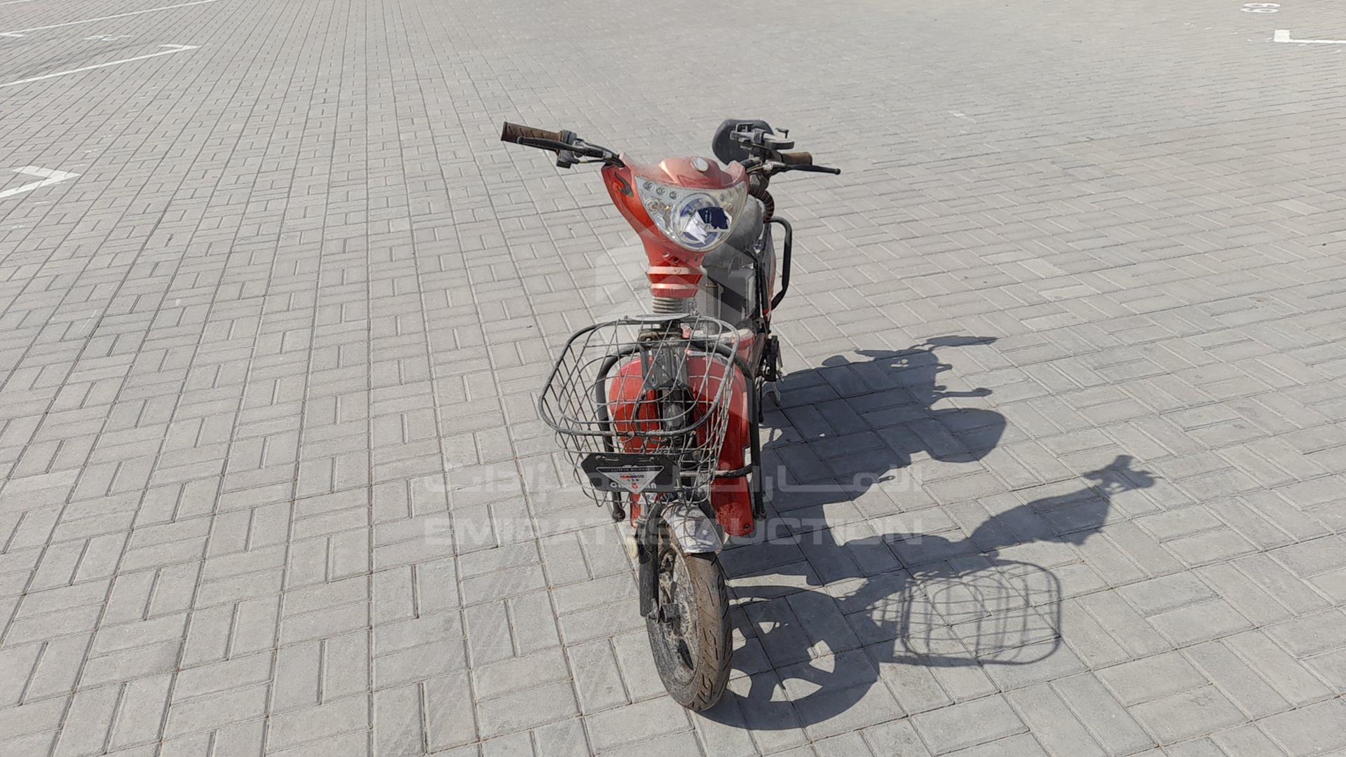 0 ELECTRIC SCOOTER --- VIN: 48V350W2310800489