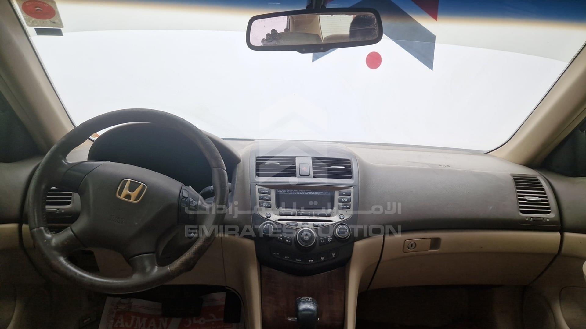 2006 HONDA ACCORD VIN: JHMCM567X6C404769