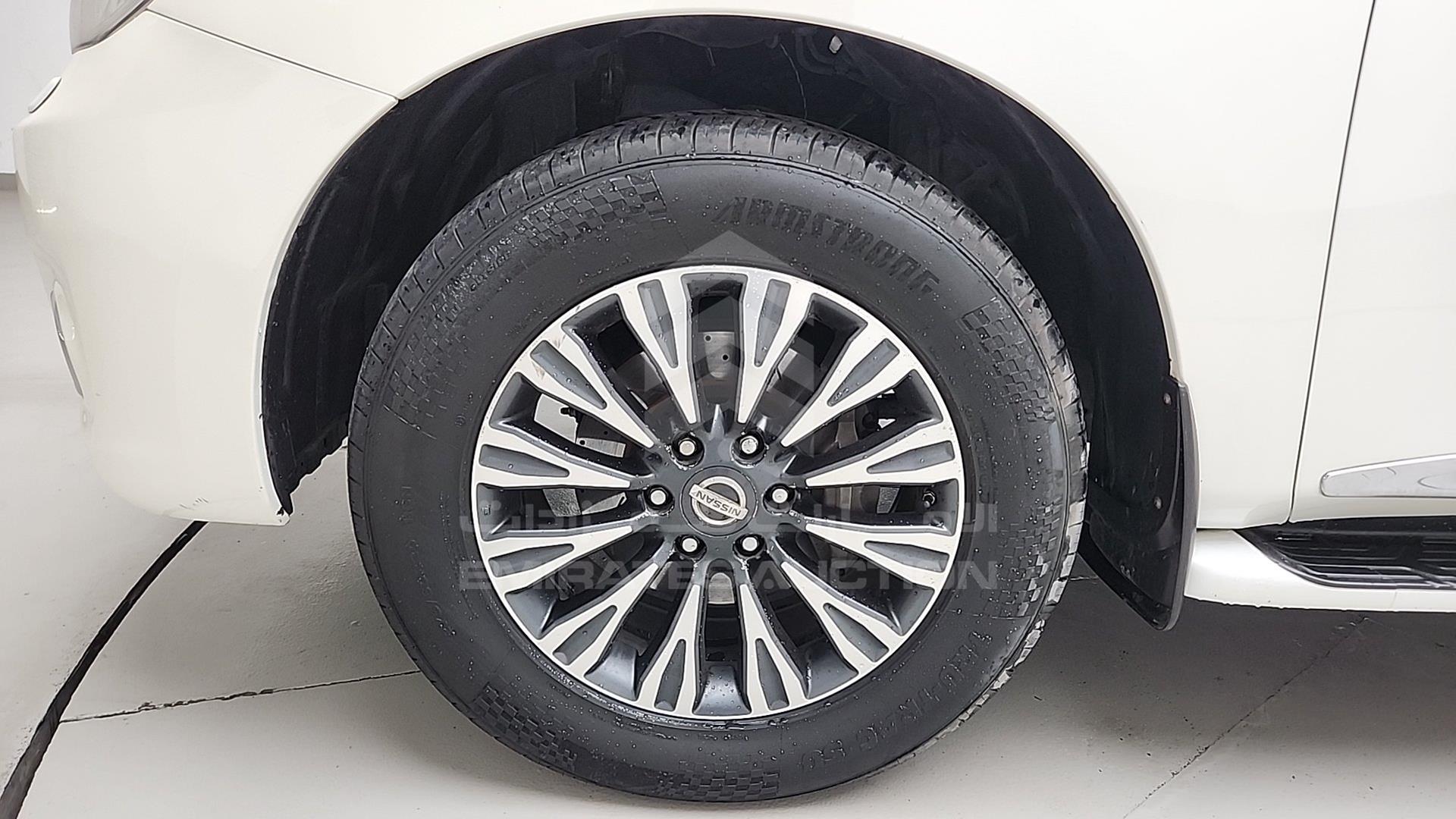 2015 NISSAN PATROL VIN: JN8AY2NY2F9113593