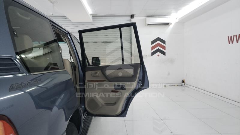 JTEHJ09J665125149 Auction: EmiratesAuction Lot: 406549 JTEHJ09J665125149 Toyota Land Cruiser 2006 BLUE Photo 23