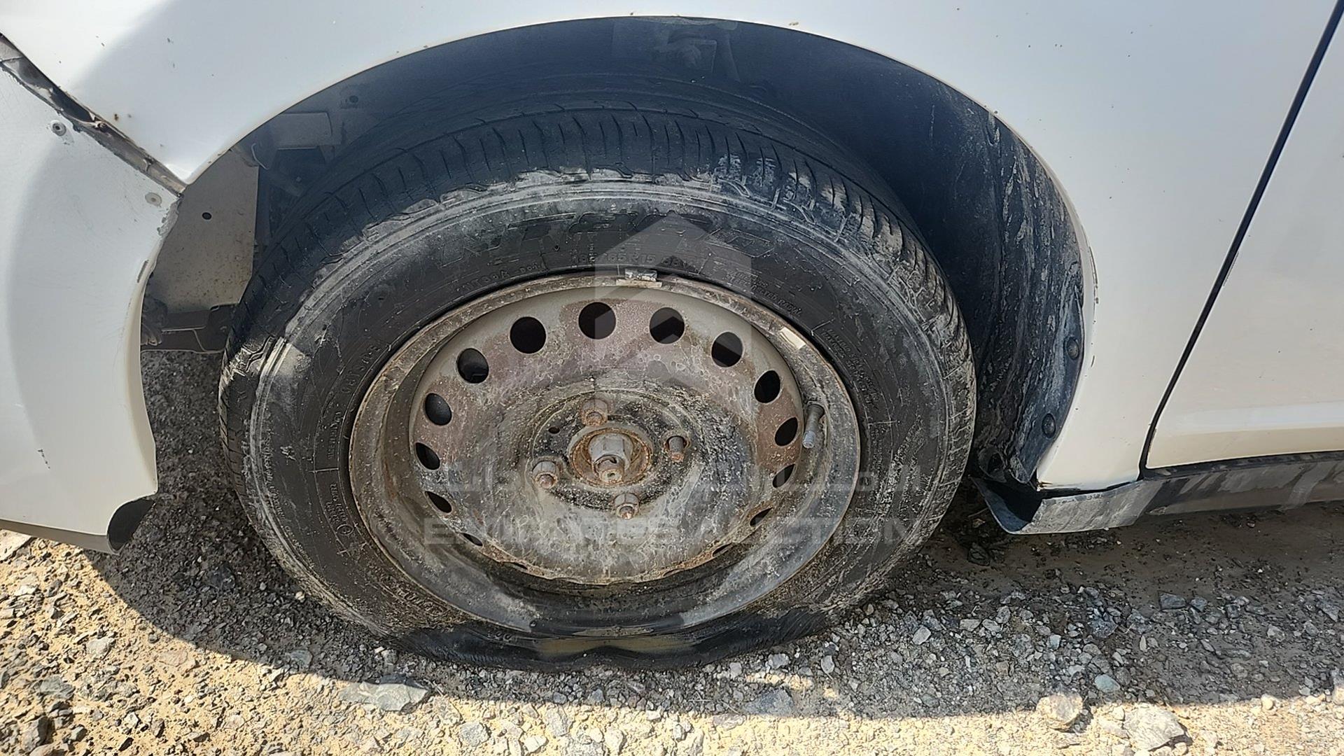 2011 NISSAN TIIDA VIN: 3N1BC1A78BL383874