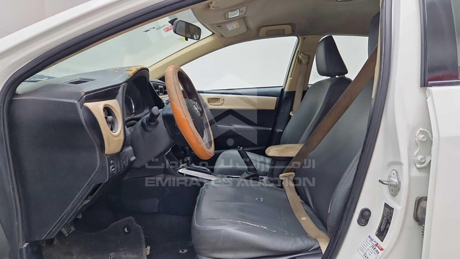 2018 TOYOTA COROLLA VIN: RKLBB9HE7J5213722