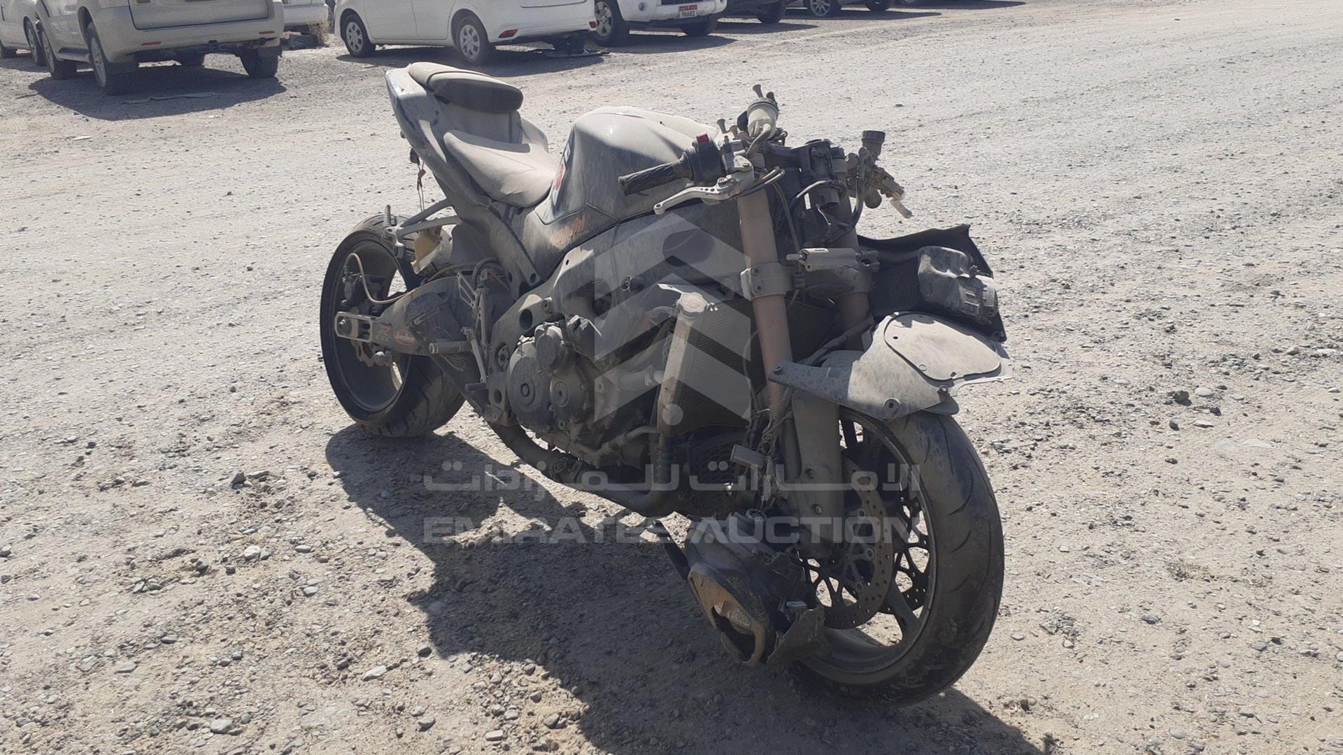 0 SUZUKI MOTORBIKE VIN: JS1CL111100112749