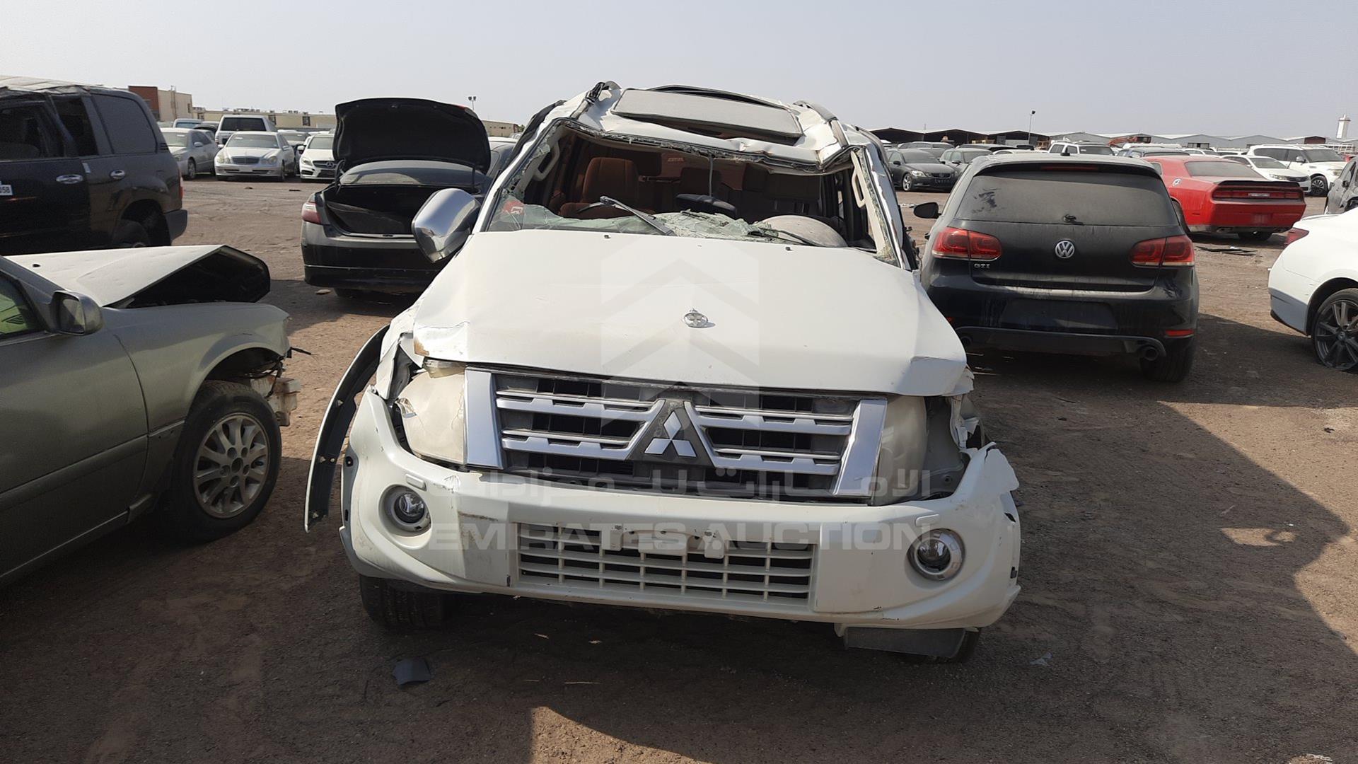 2014 MITSUBISHI PAJERO VIN: JMYLRV95WEJ707696