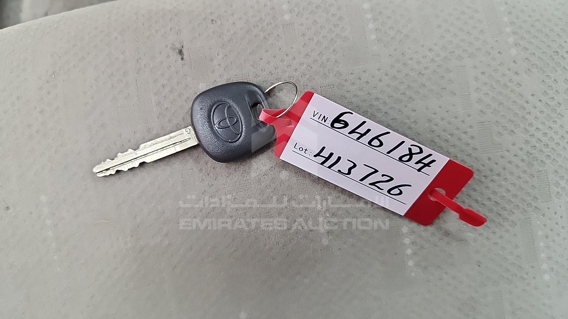 2013 TOYOTA COROLLA VIN: RKLBV42E4D4646184