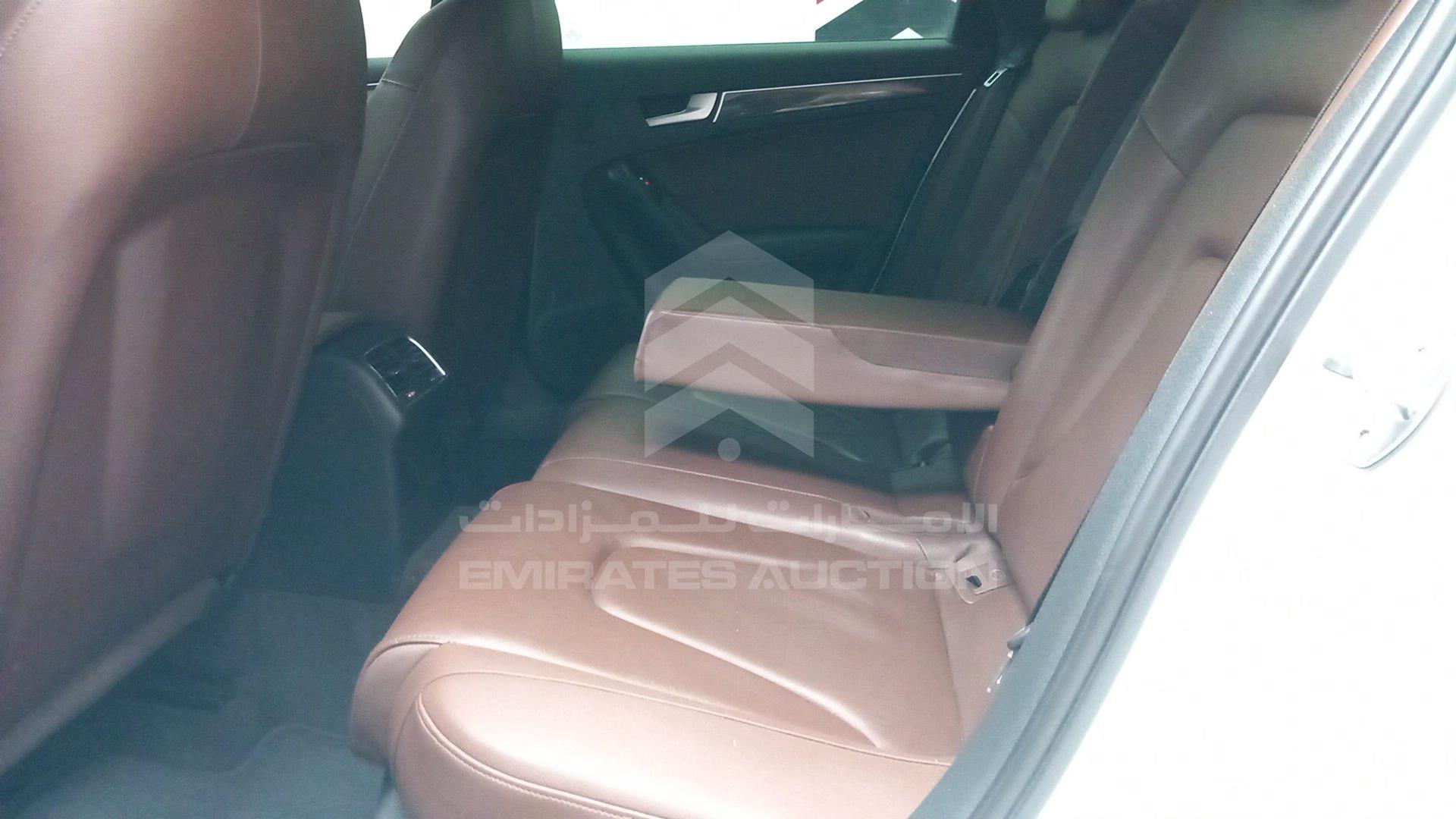 2014 AUDI A4 VIN: WAUACCFL5EN021061