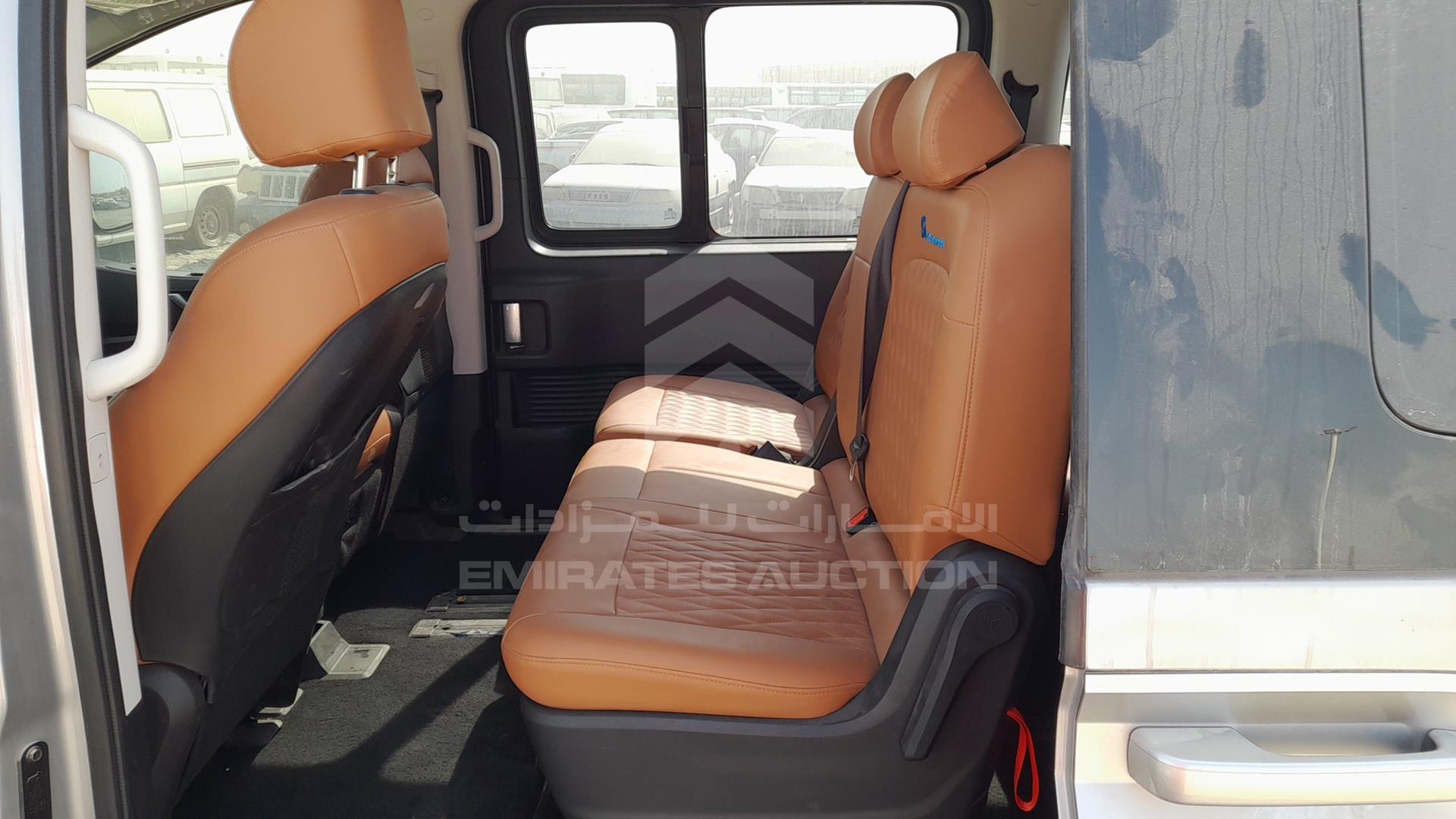 2024 HYUNDAI STARIA VIN: KMHYB814BRU146969