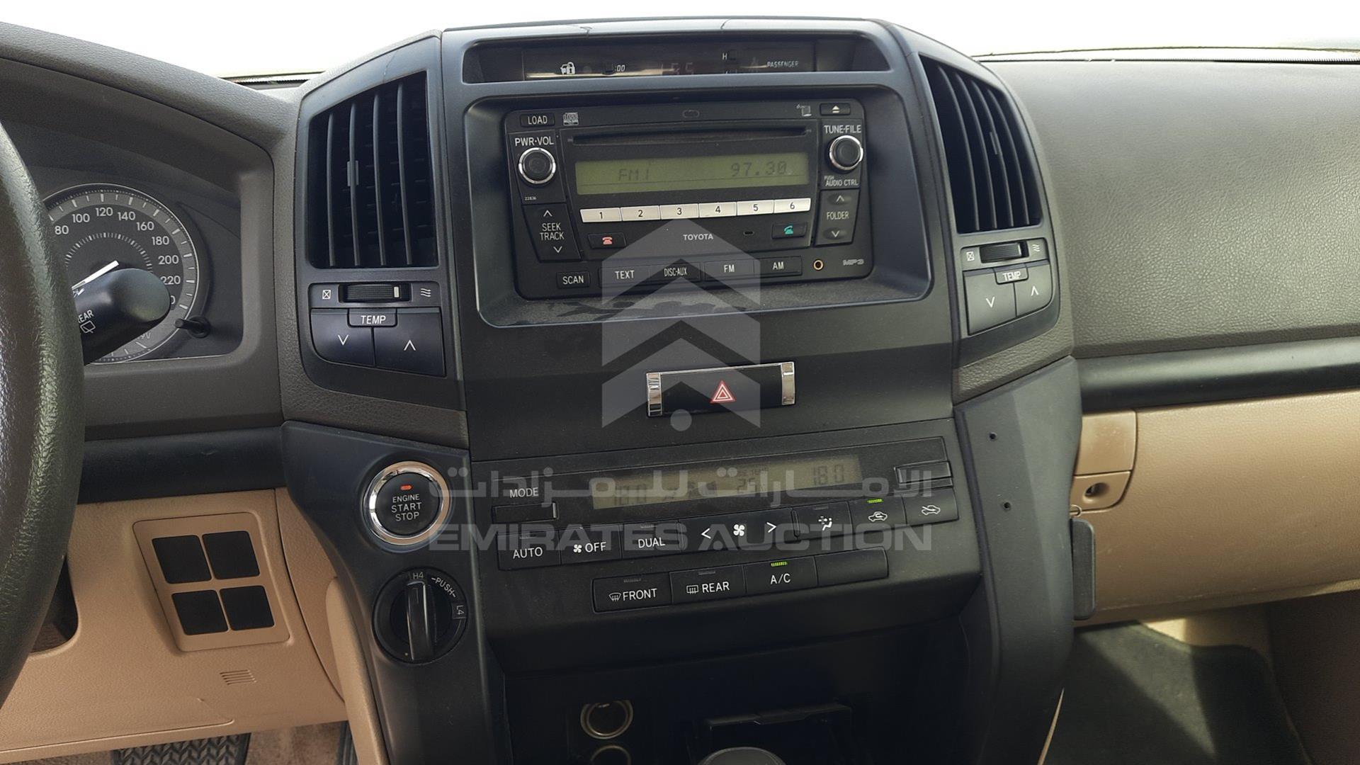 2014 TOYOTA LAND CRUISER VIN: JTMDU09J8E4094677