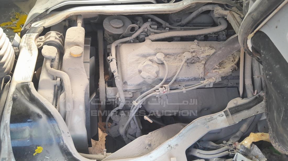2007 Nissan Urvan — Engine Bay — Photo 25