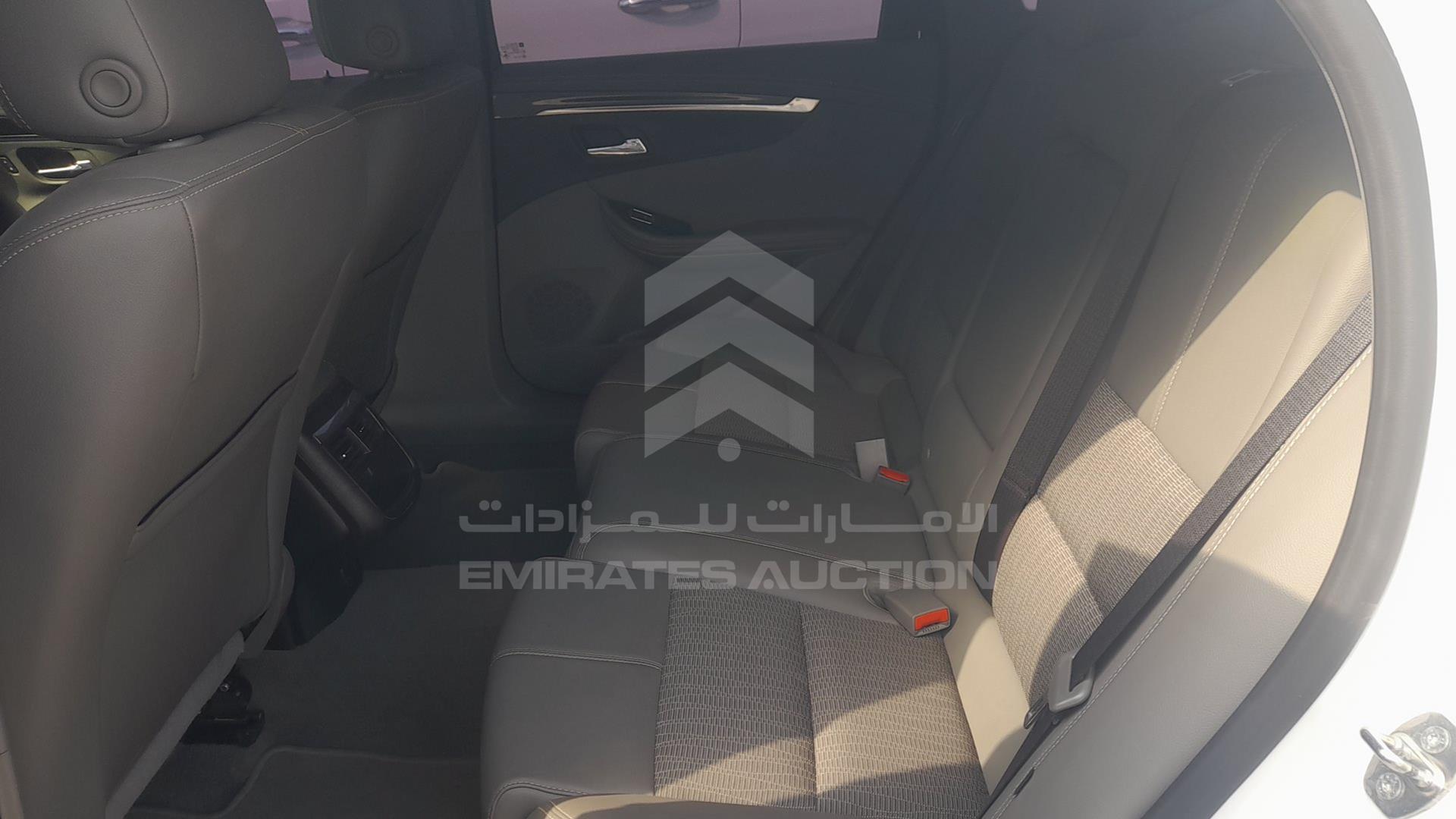 2019 CHEVROLET IMPALA VIN: 2G1135S31K9105261