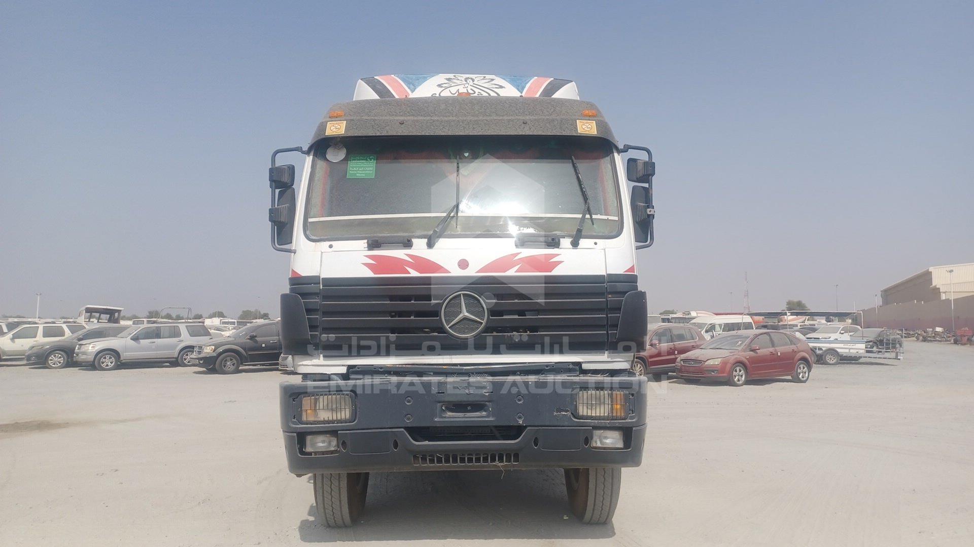 1993 MERCEDES 2650 VIN: WDB65909815962033