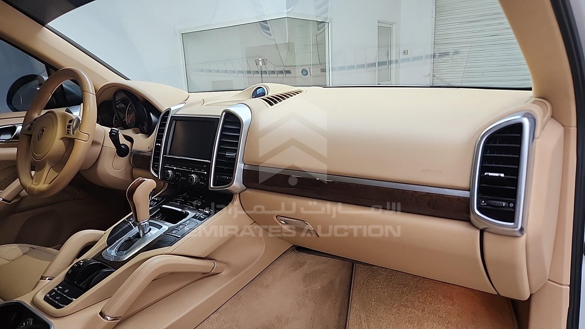 2013 PORSCHE CAYENNE VIN: WP1ZZZ92ZDLA01710