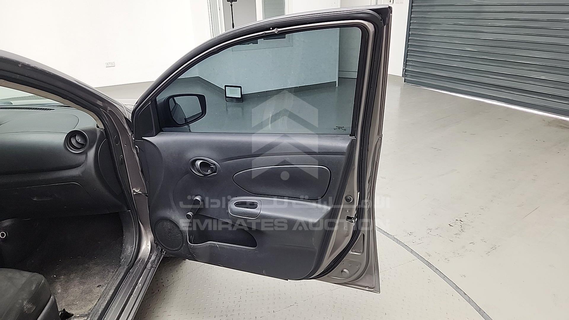 2017 NISSAN VERSA VIN: 3N1CN7AP1HL893980