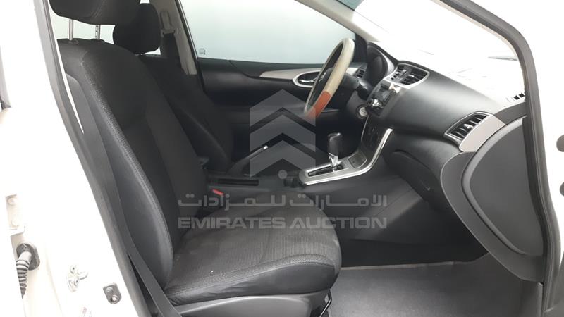 MNTBC2C93F6005567 Auction: EmiratesAuction Lot: 412005 MNTBC2C93F6005567 Nissan Tiida 2015 WHITE Photo 29