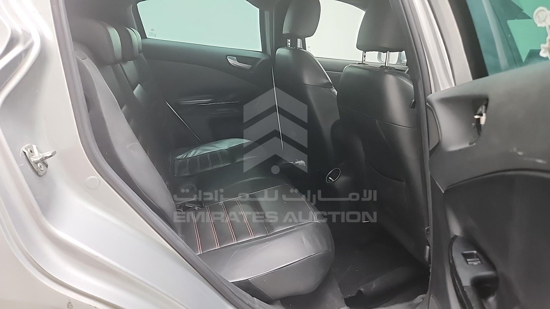 2014 ALFA ROMEO GILULIETTA VIN: ZARCABCA0E7216185