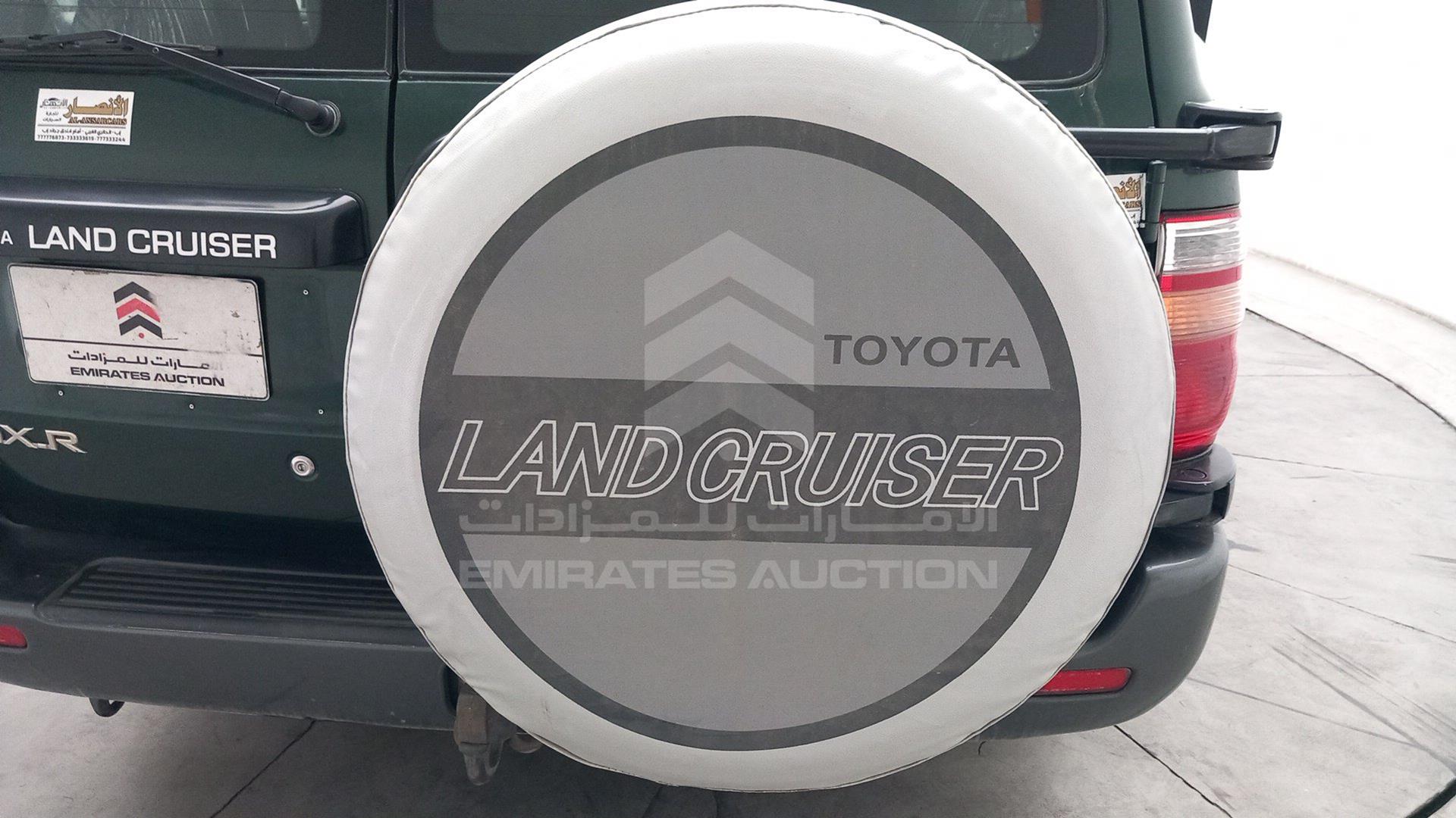 2000 TOYOTA LAND CRUISER VIN: JTEHJ09J115008443