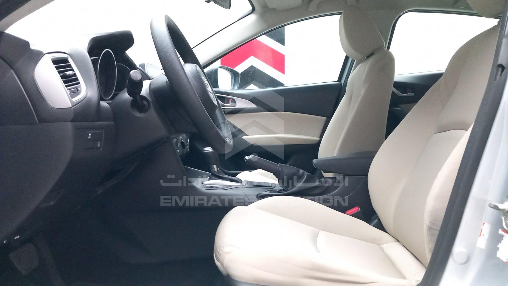 2019 MAZDA 3 VIN: JM7BN1SZ2K1242688