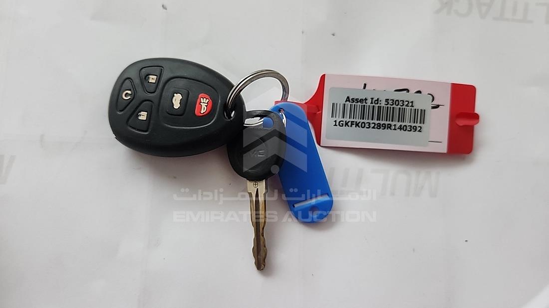 2009 GMC Yukon — Keys — Photo 6