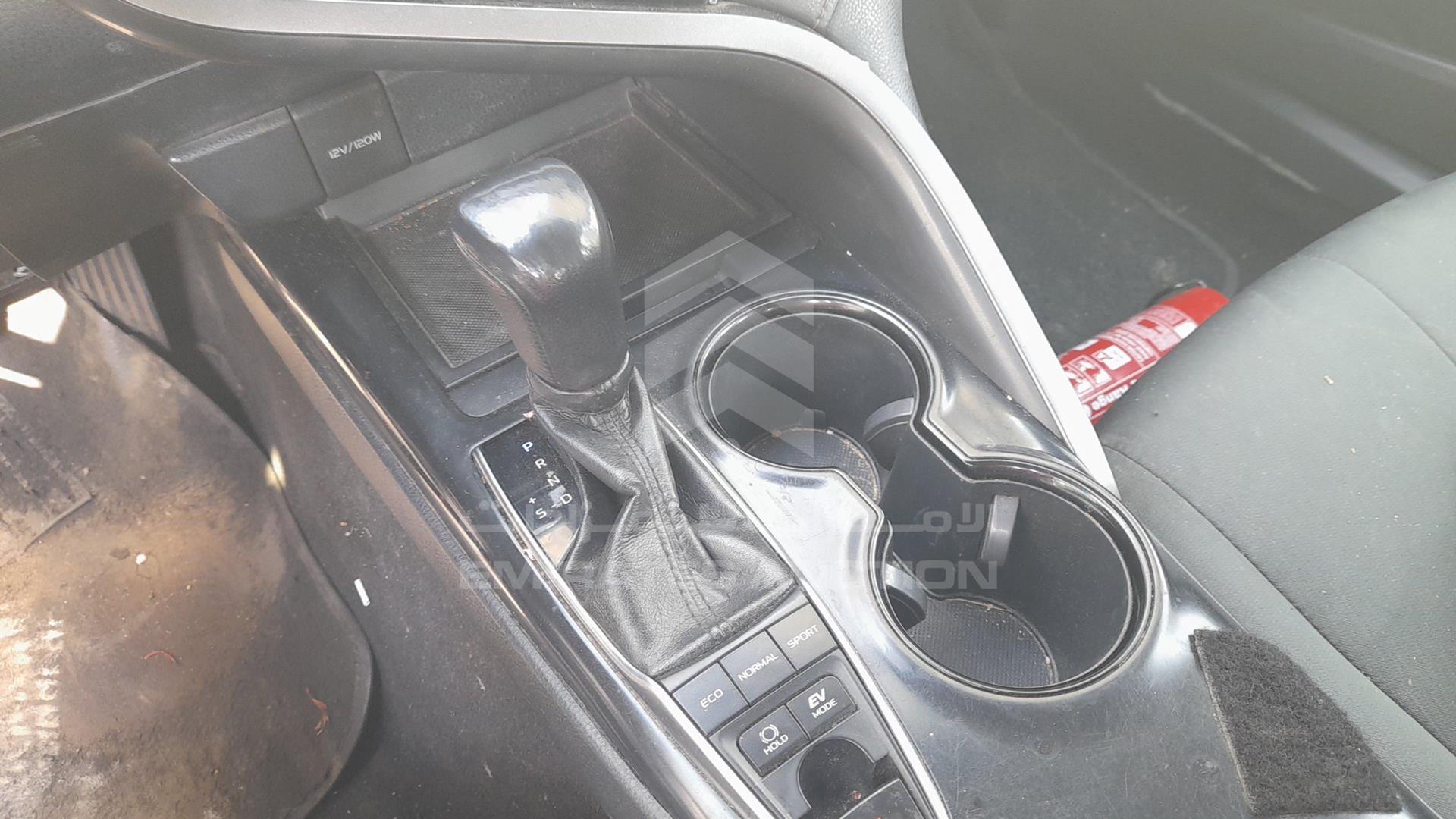 2018 TOYOTA CAMRY VIN: JTNB29HK9J3009823