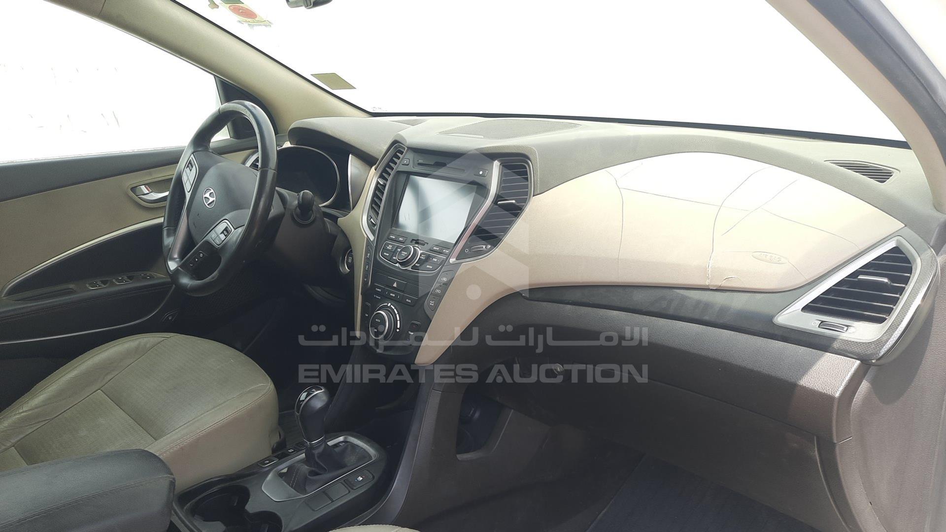 2014 HYUNDAI SANTA FE VIN: KMHSU81E4DU073033
