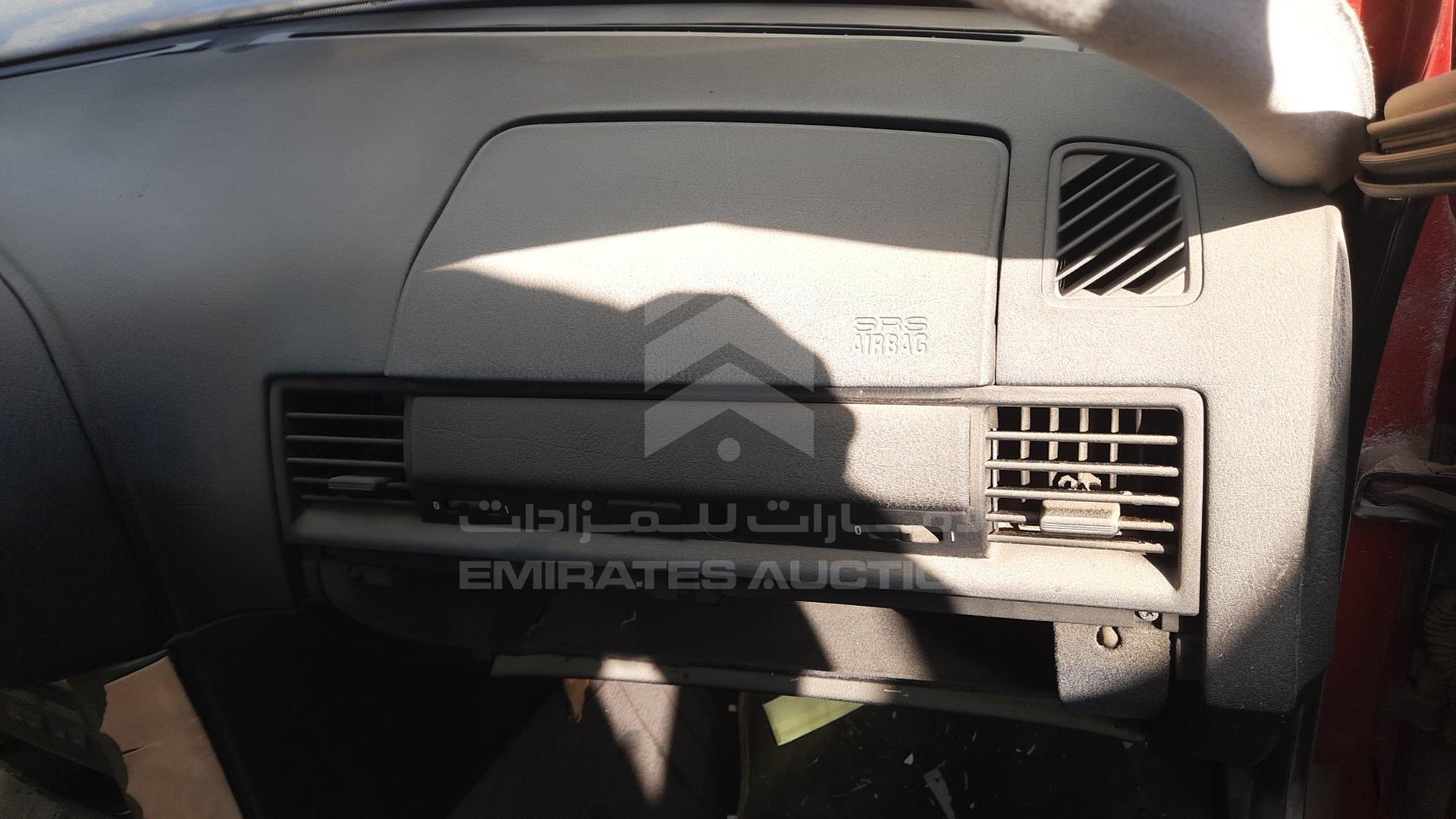 0 BMW 320I VIN: WBACB21060AL85024