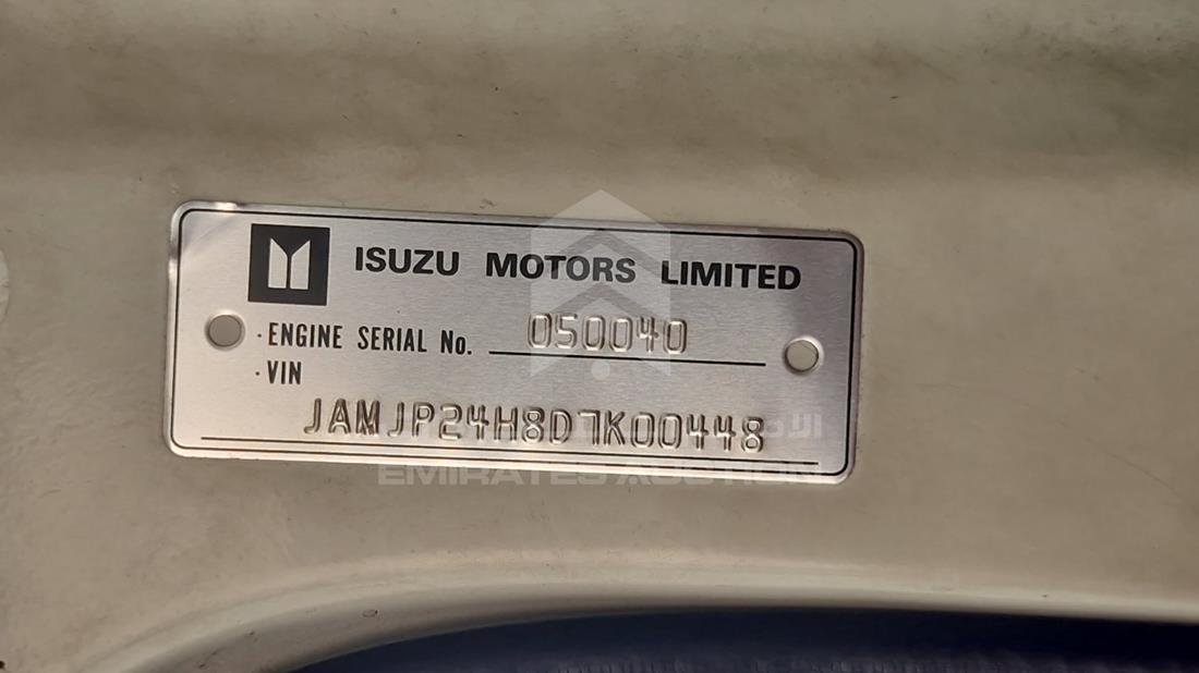 2013 Isuzu NMR — VIN on Frame — Photo 3