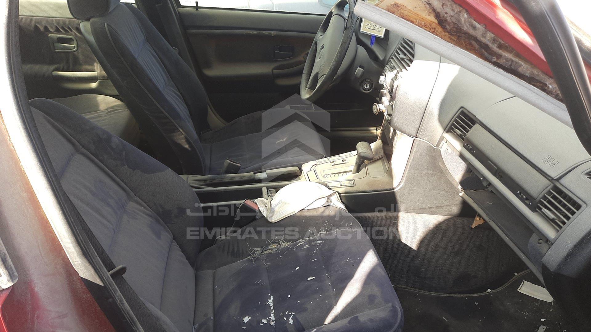 0 BMW 320I VIN: WBACB21060AL85024