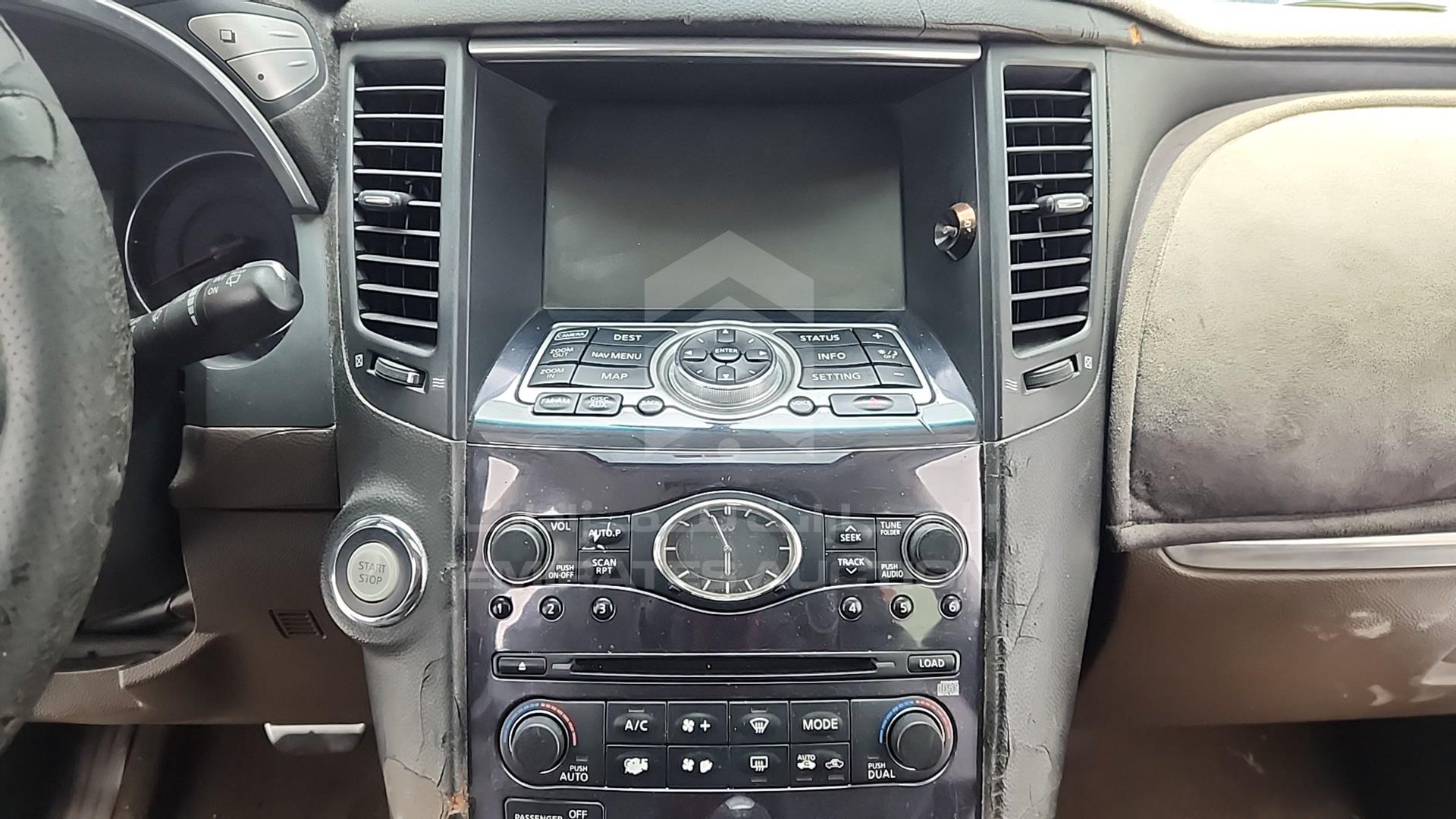 2010 INFINITI FX 35 VIN: JNRAS15Y1AM520107