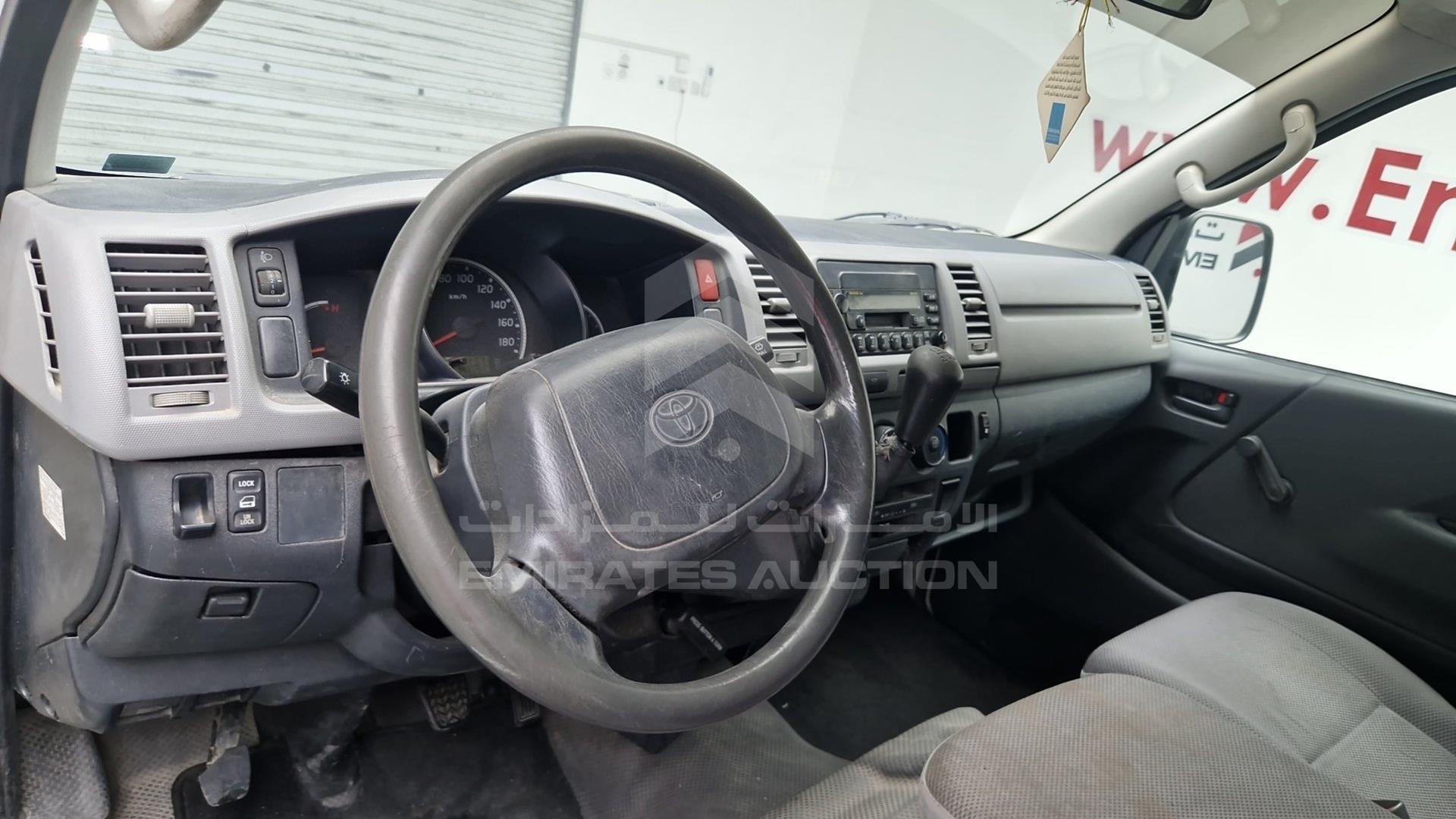 2008 TOYOTA HIACE VIN: JTGJX02P283001044