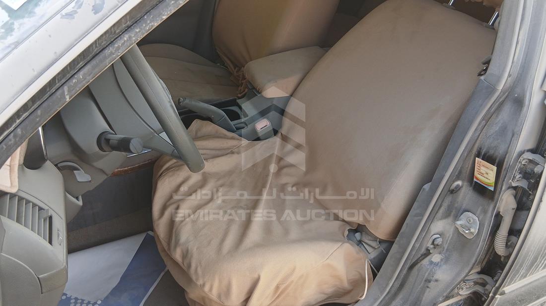 نيسان التيما 2006 — زاوية السائق الأمامية اليسرى — صورة 12