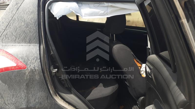 JS2ZC8B28G6300278 Auction: EmiratesAuction Lot: 405058 JS2ZC8B28G6300278 Suzuki Swift 2016 BLACK Photo 19