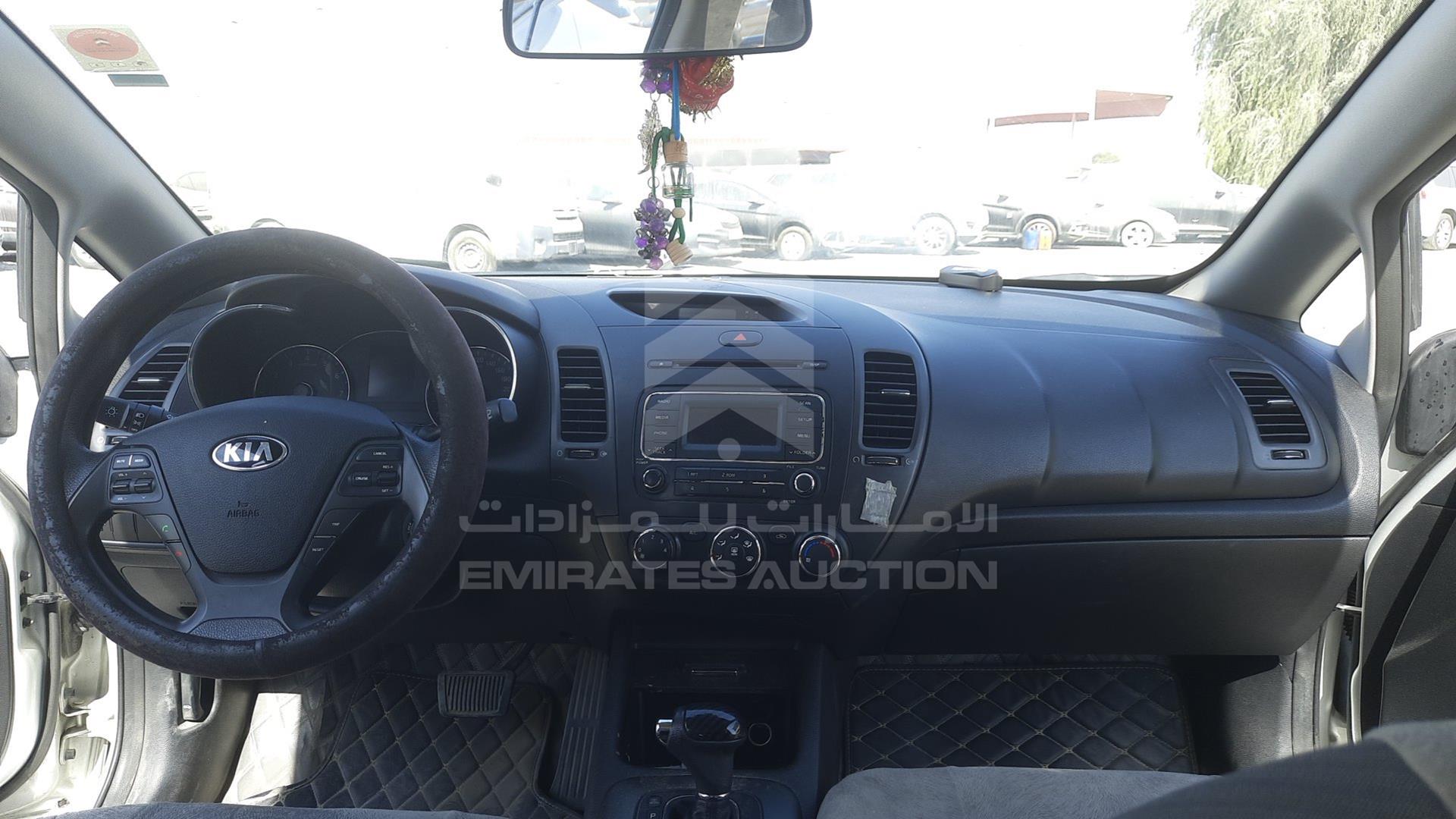 2016 KIA CERATO VIN: KNAFK4118G5418982