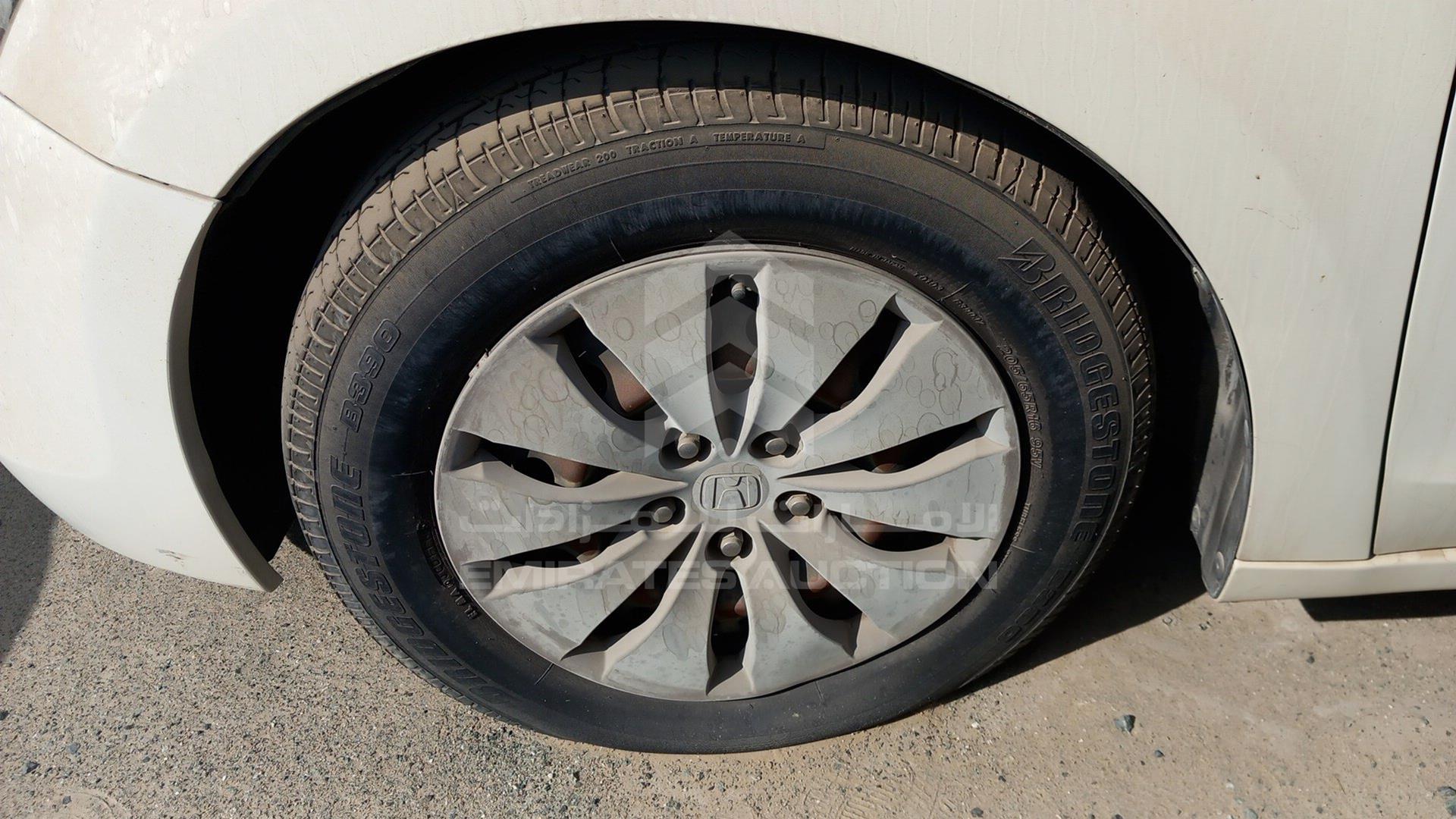 2010 HONDA ACCORD VIN: JHMCP2637AC403722