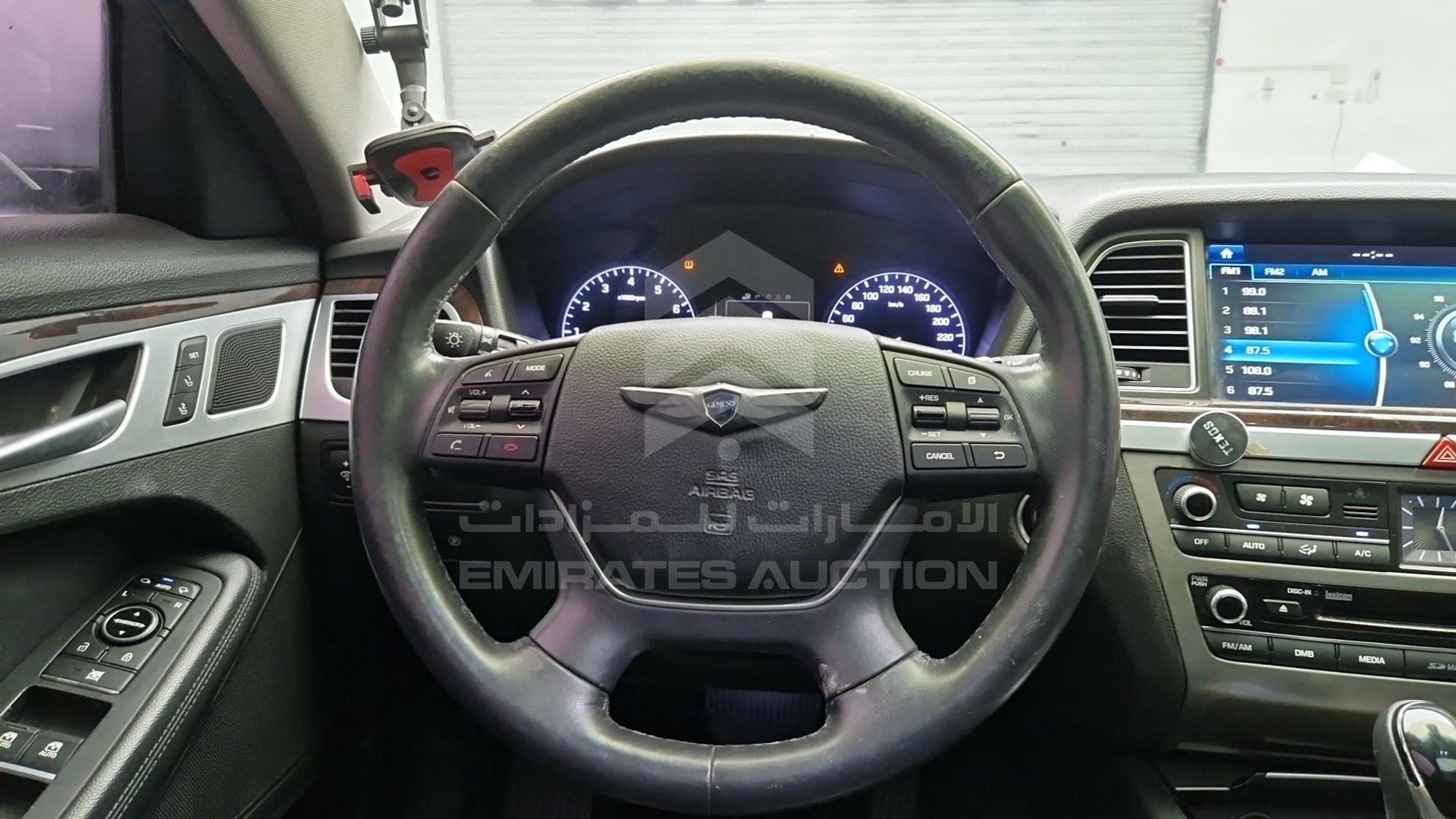 2016 HYUNDAI GENESIS VIN: KMHGM41DDGU126104