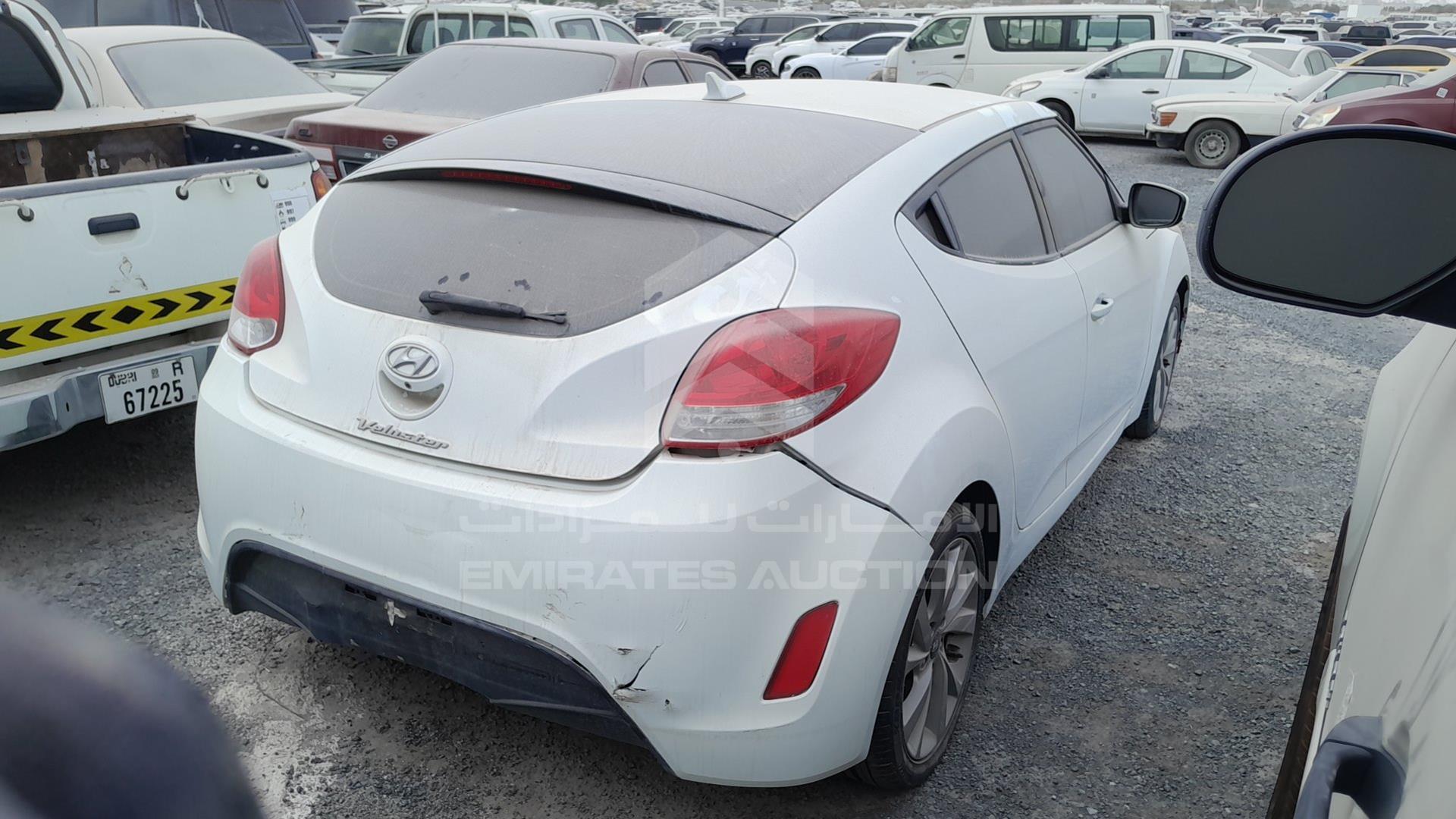 2016 HYUNDAI VELOSTER VIN: KMHTC6AD1GU271110