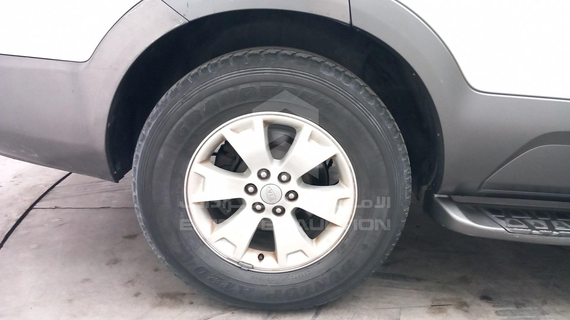 2012 KIA MOHAVE VIN: KNAKN8112C5073262