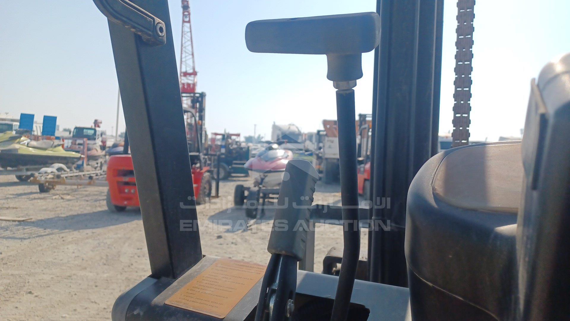2023 FORKLIFT --- VIN: 2308AG1067K