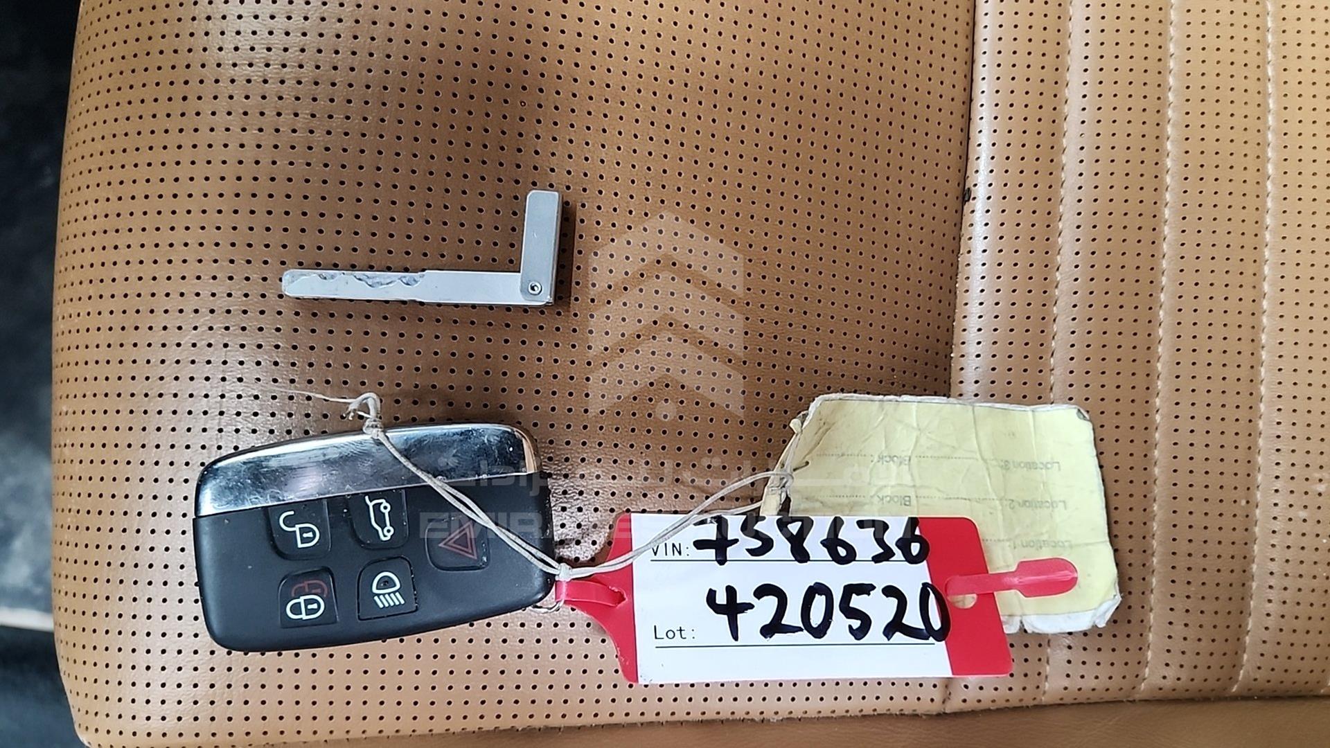 2018 LAND ROVER DISCOVERY VIN: SALCA2BX3JH758636