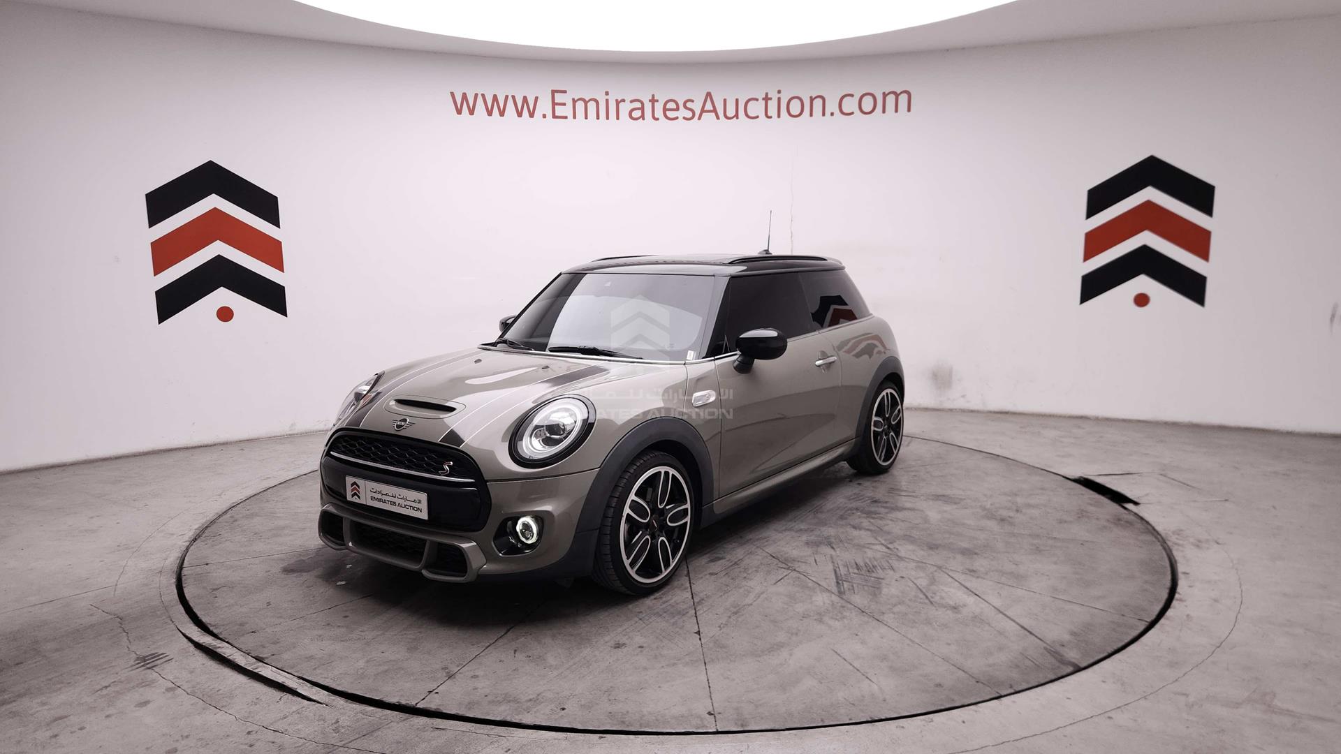 2021 MINI COOPER S VIN: WMWXR5A00M2N03907