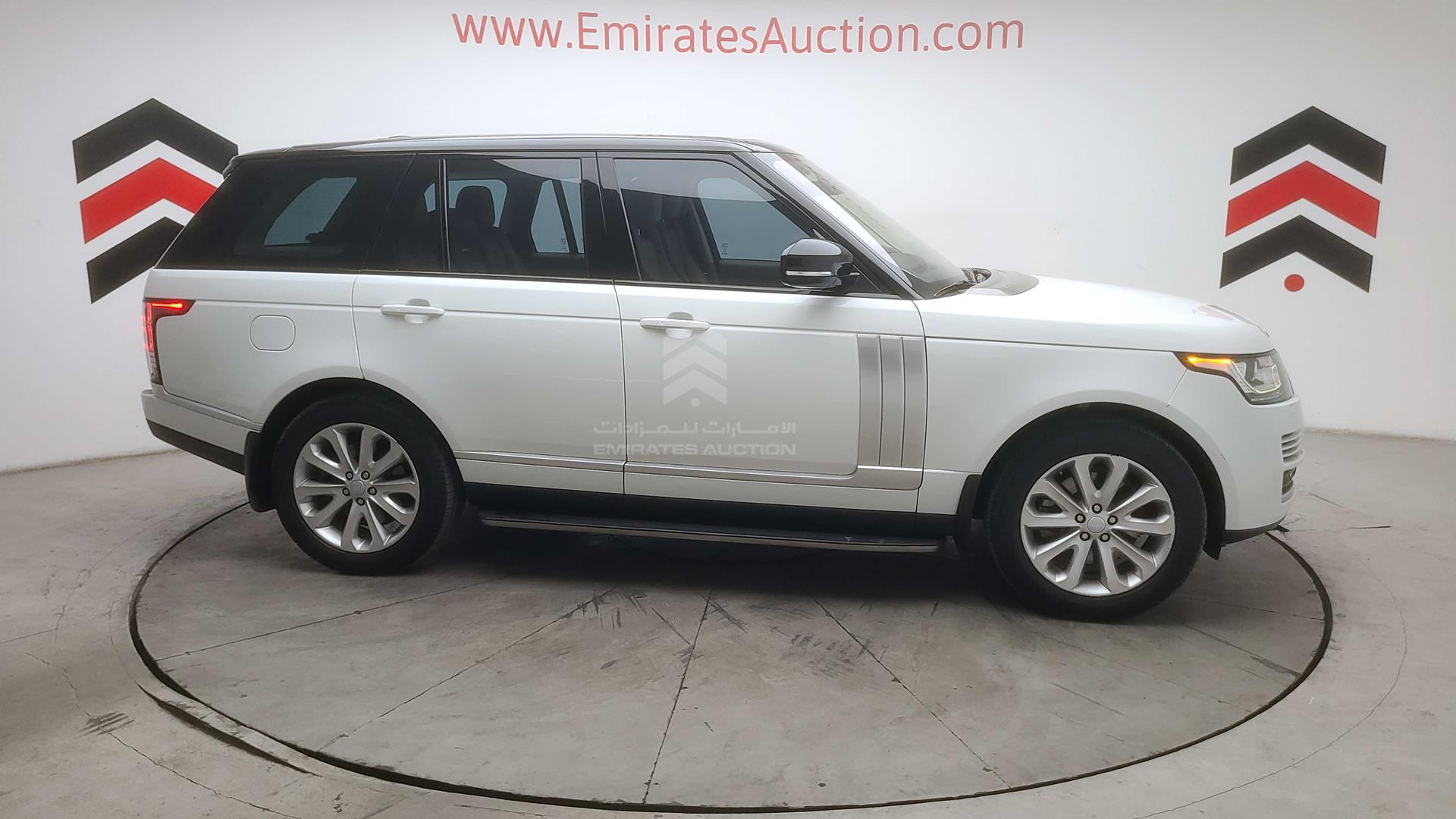 2016 RANGE ROVER HSE VIN: SALGA2DF2GA309276