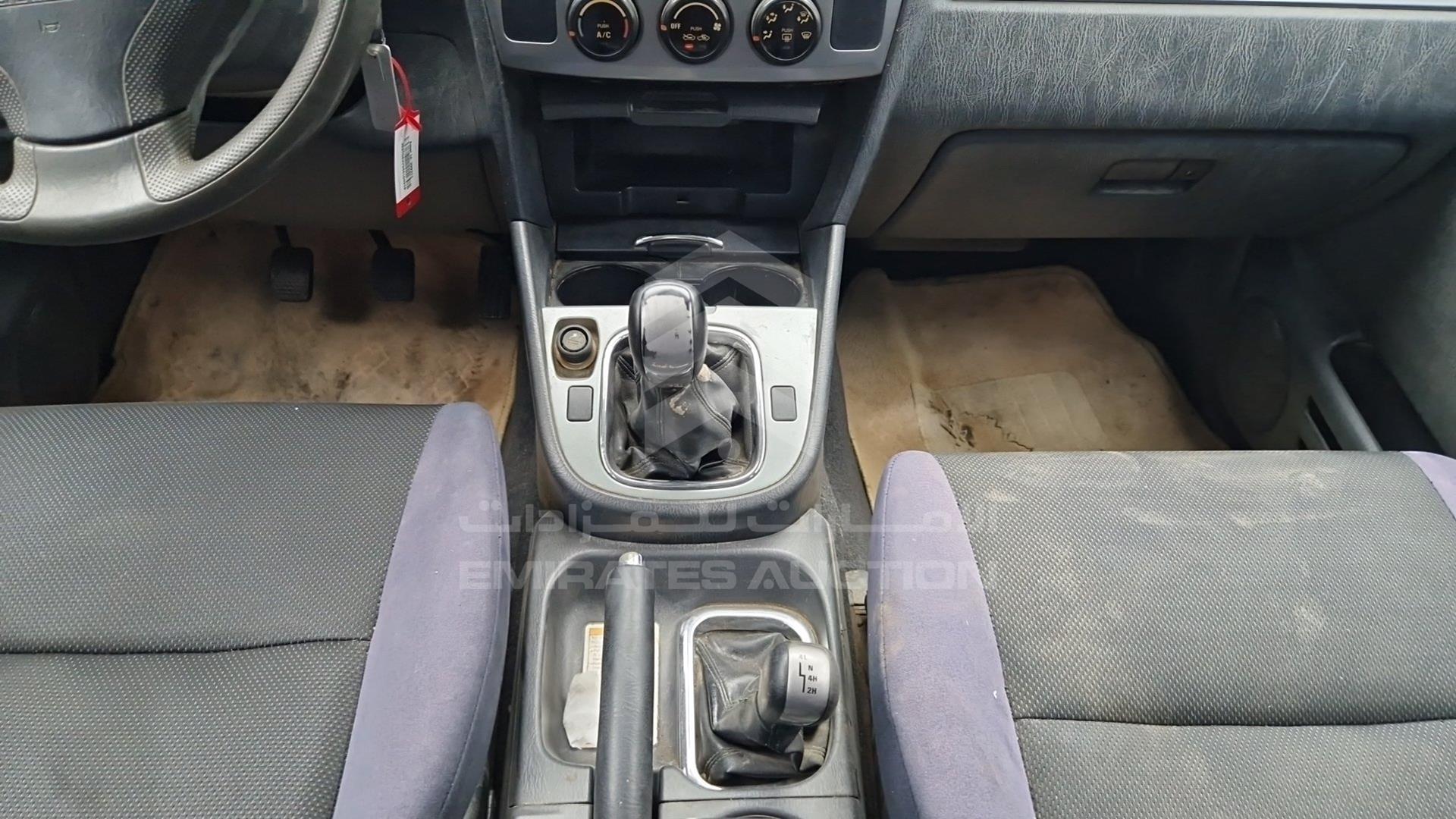 2004 SUZUKI GRAND VITARA VIN: JS3TD62V944104919