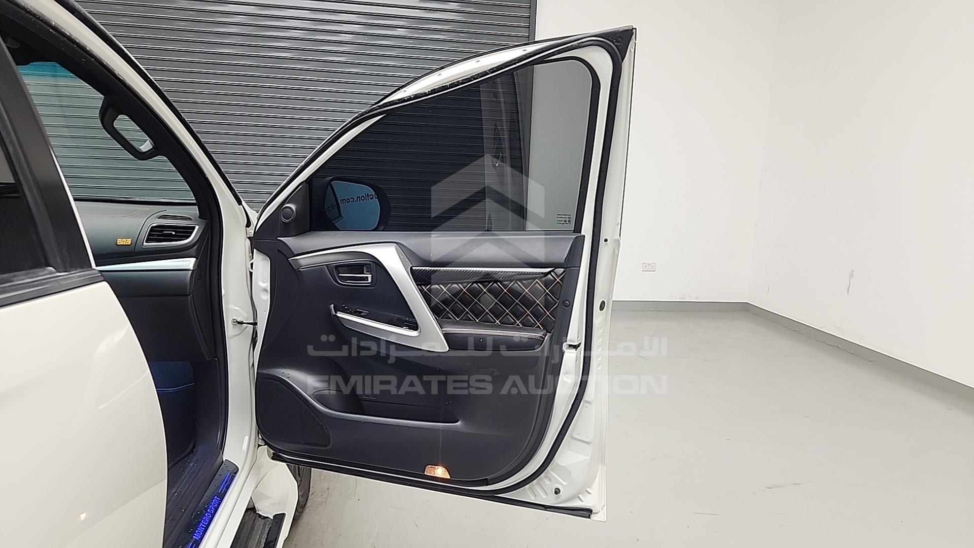 2019 MITSUBISHI MONTERO VIN: MMEMC71X7KH009339