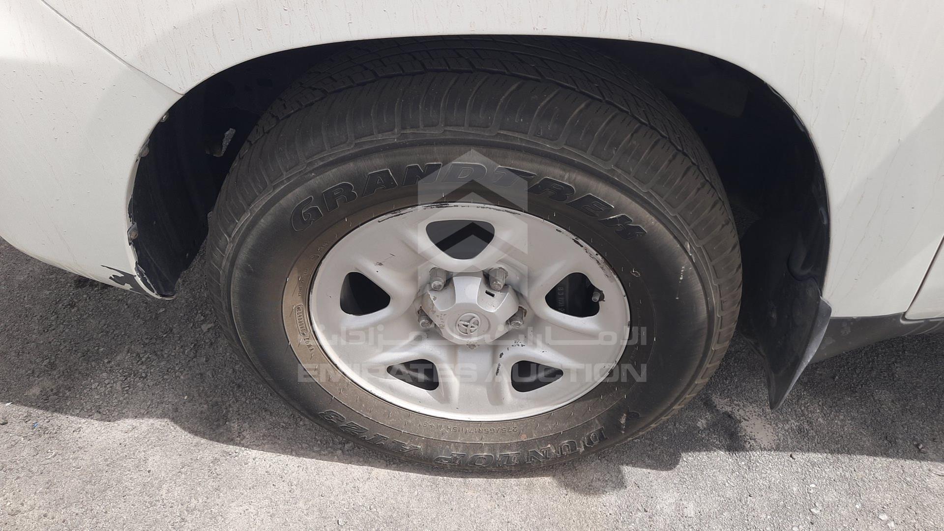 2013 TOYOTA LAND CRUISER VIN: JTMDU09J9D4063890