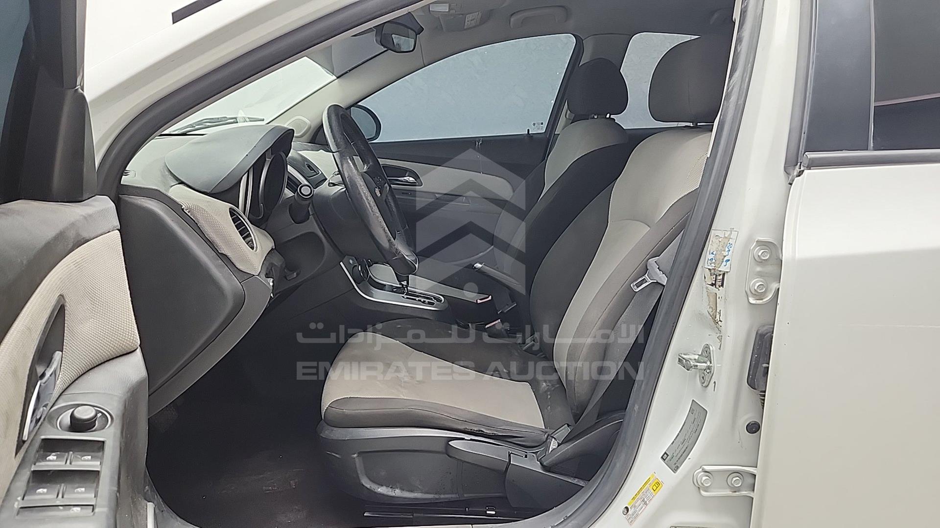 2015 CHEVROLET CRUZE VIN: KL1PJ5C55FK002301