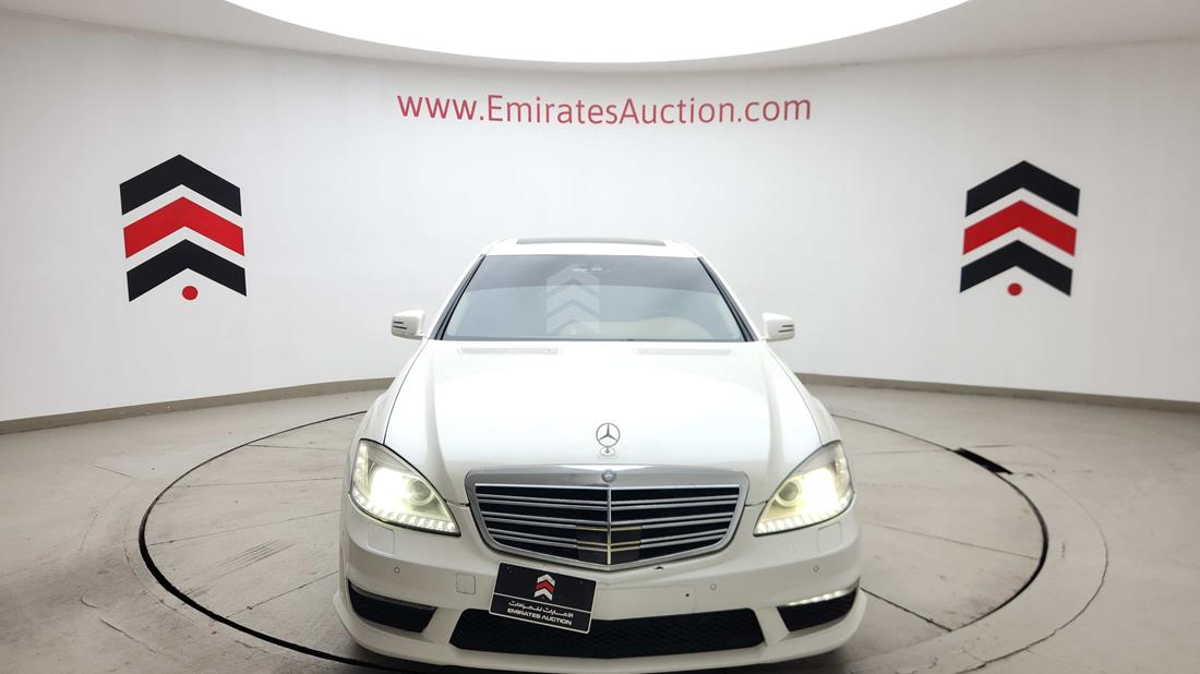 مرسيدس اس 550 2011 — عرض بزاوية 360 درجة